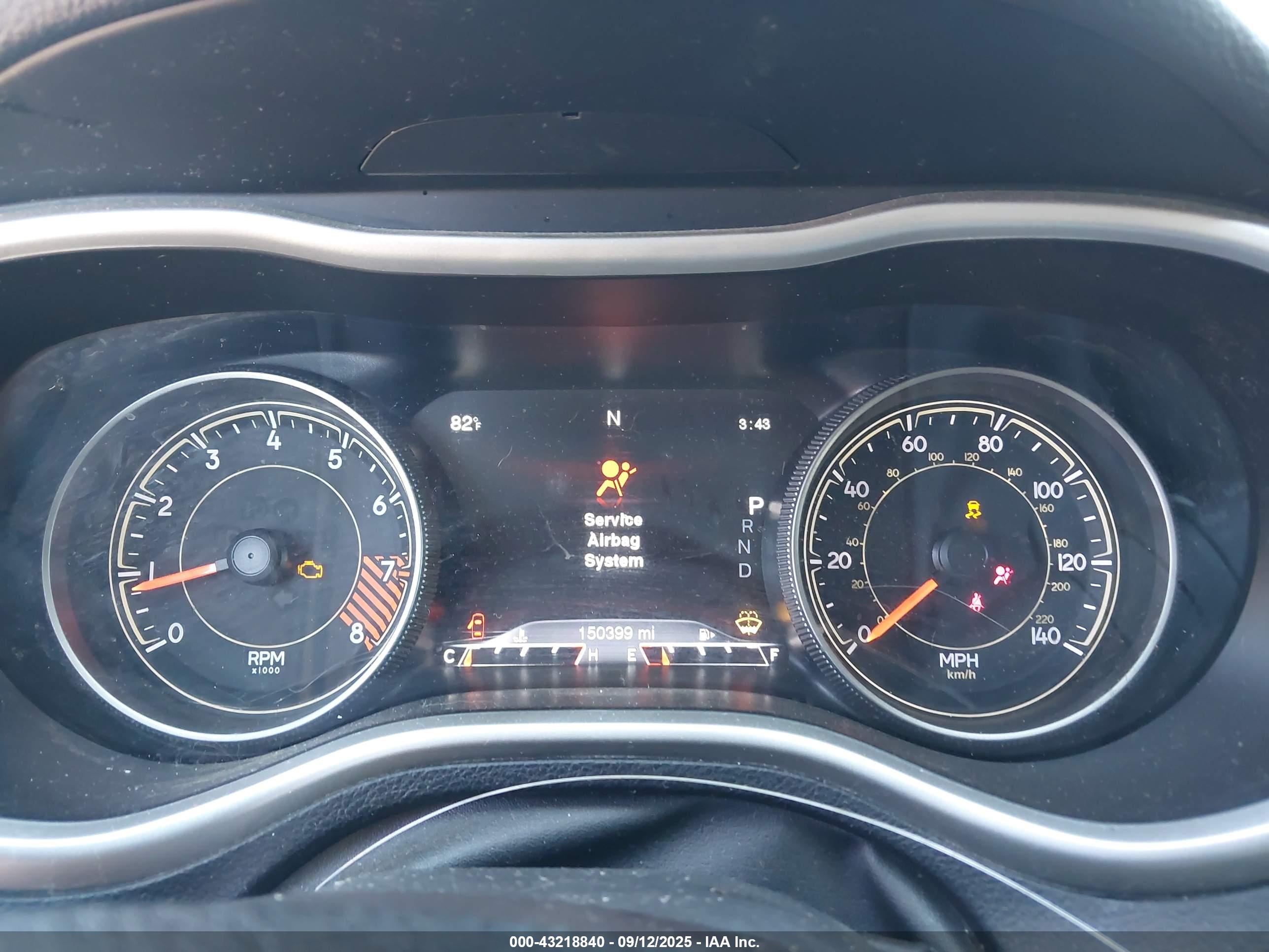 JEEP CHEROKEE image 7