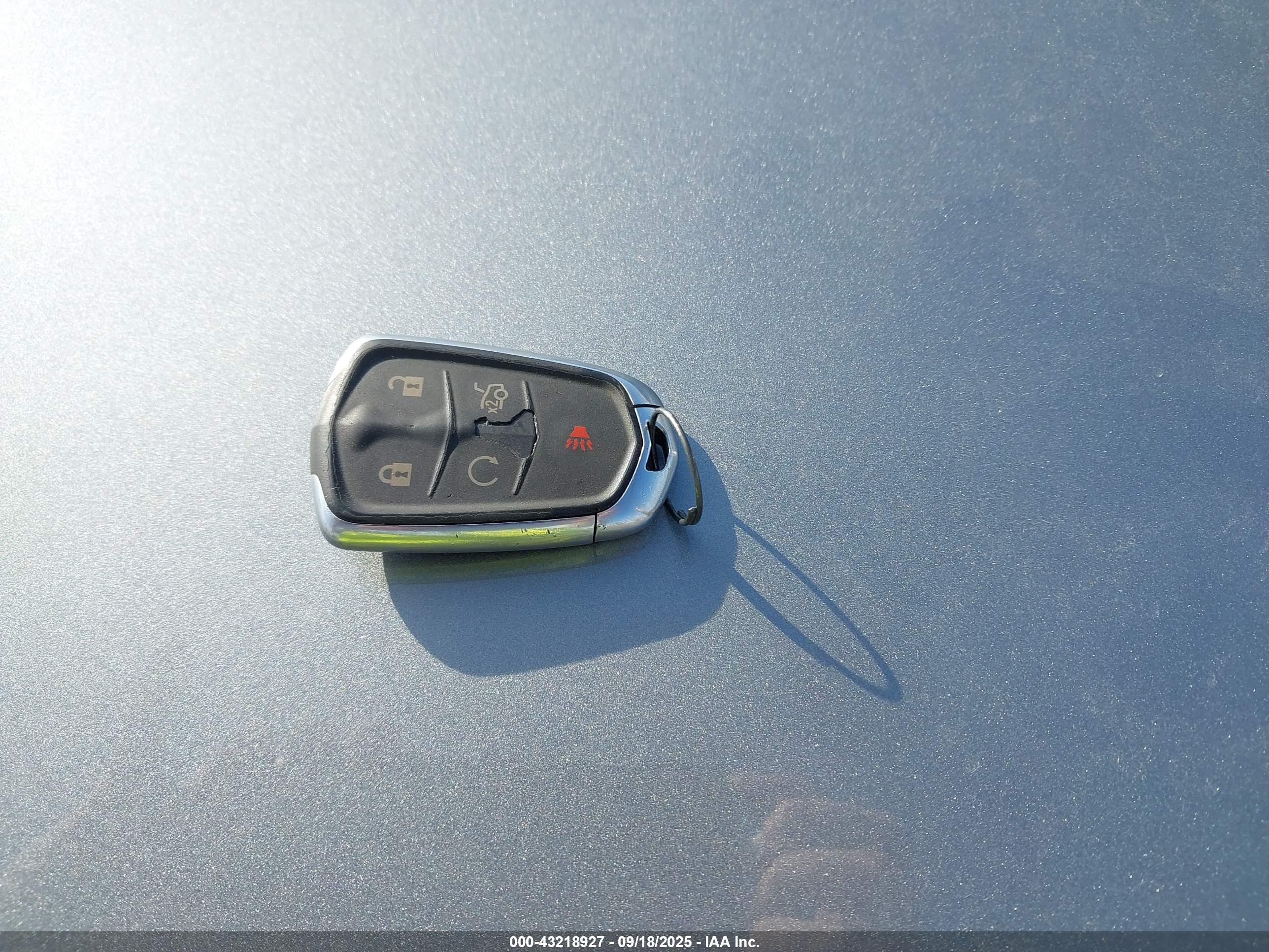 CADILLAC CTS image 11