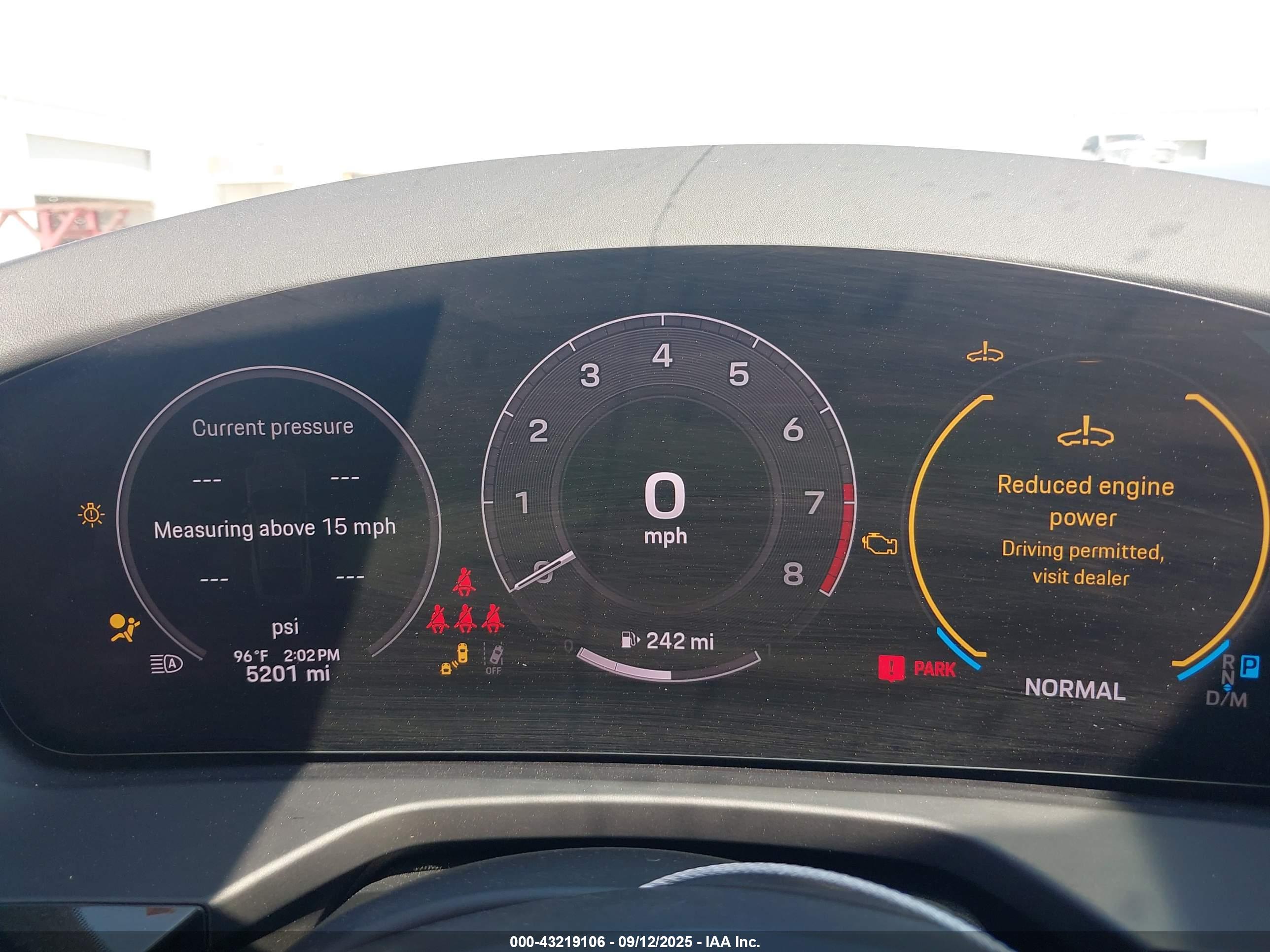 PORSCHE PANAMERA image 7