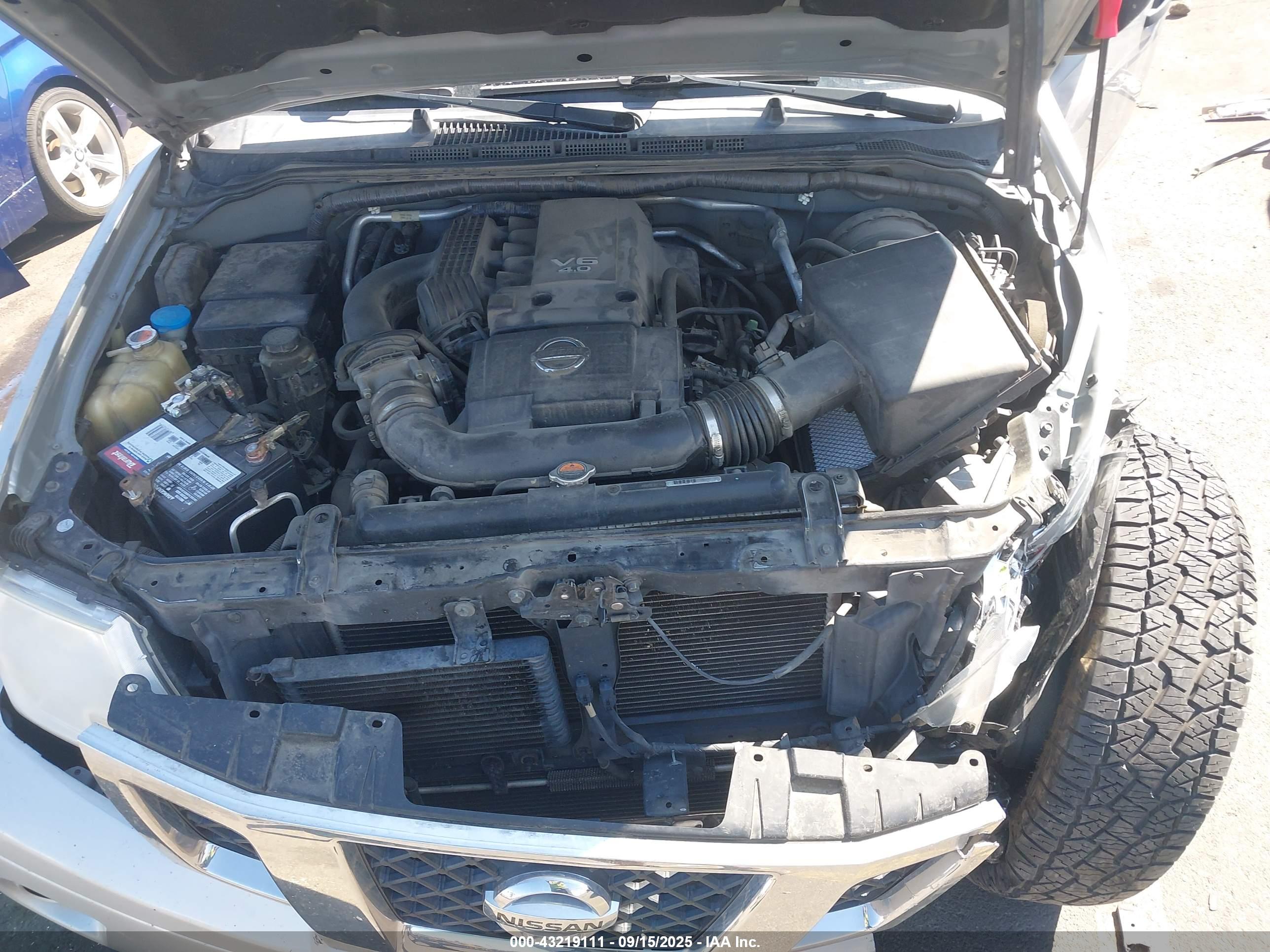 NISSAN FRONTIER image 10