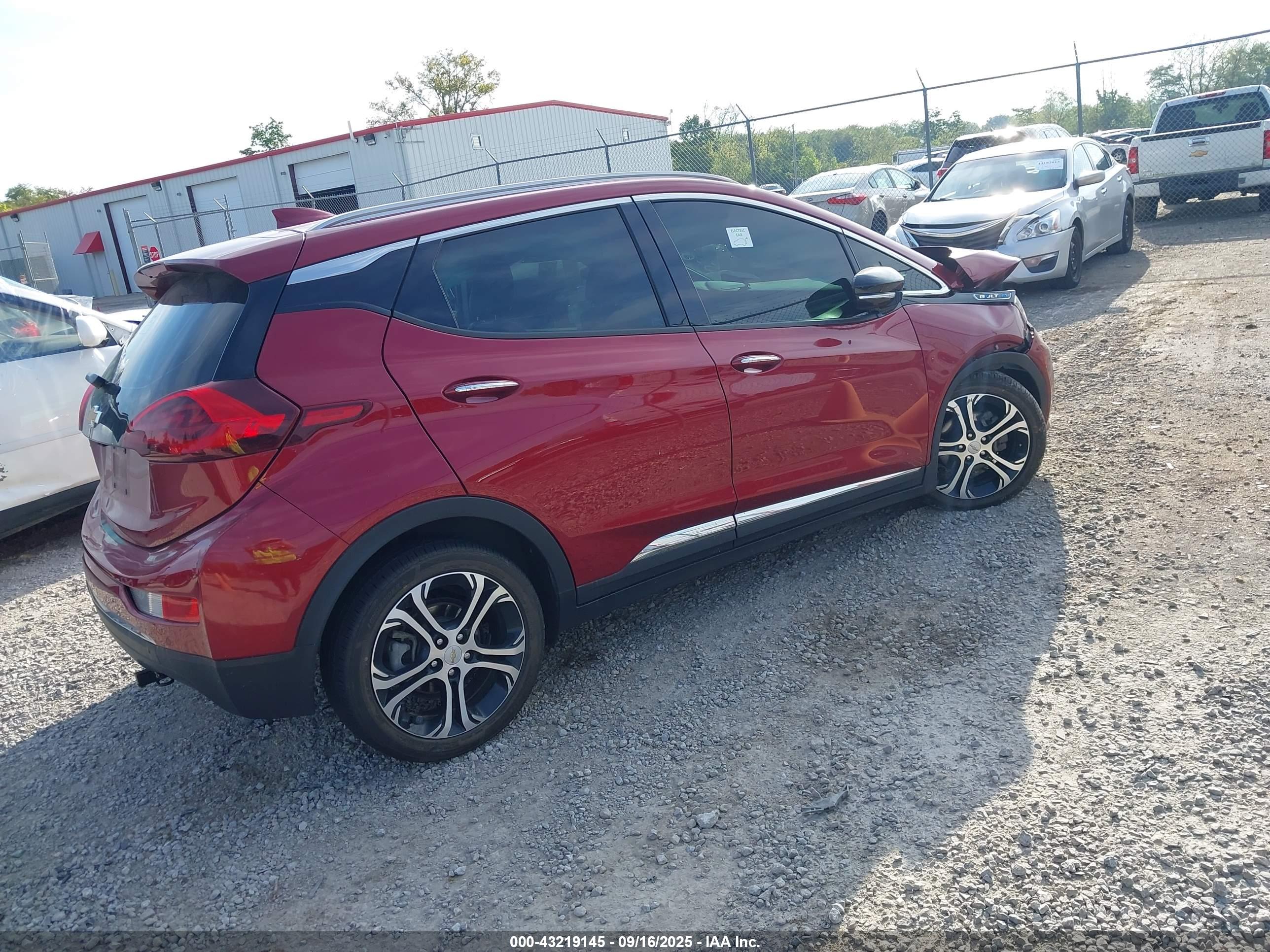 CHEVROLET BOLT image 4