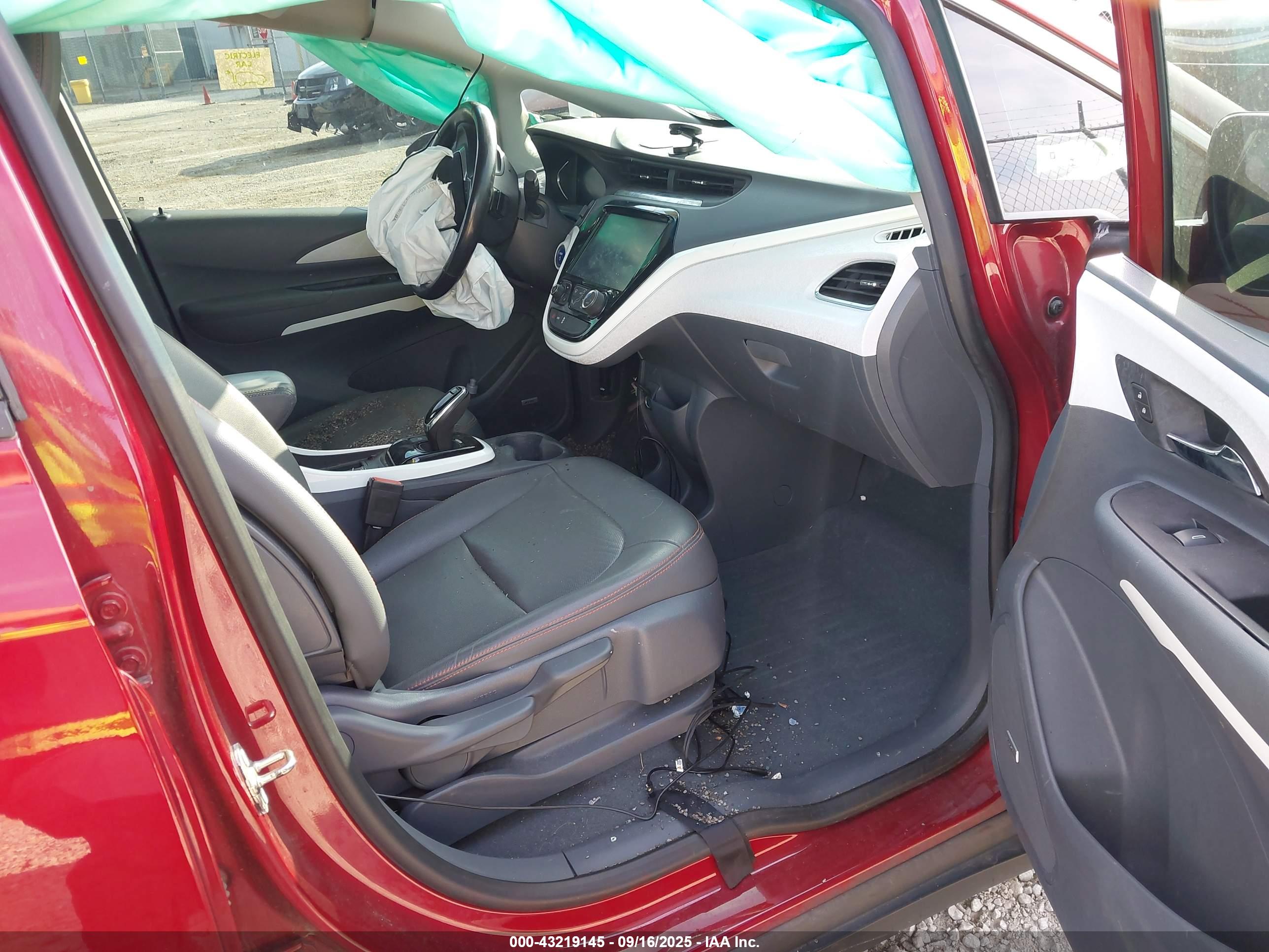 CHEVROLET BOLT image 5
