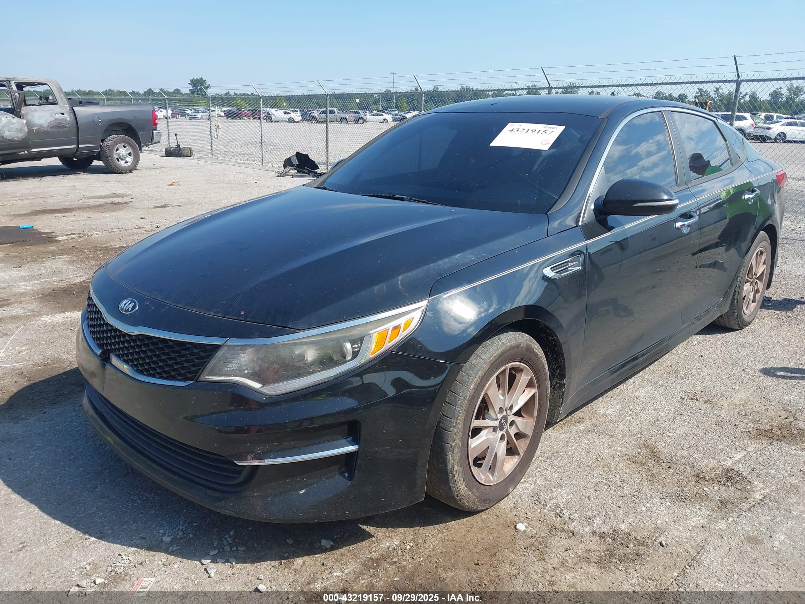 KIA OPTIMA image 2