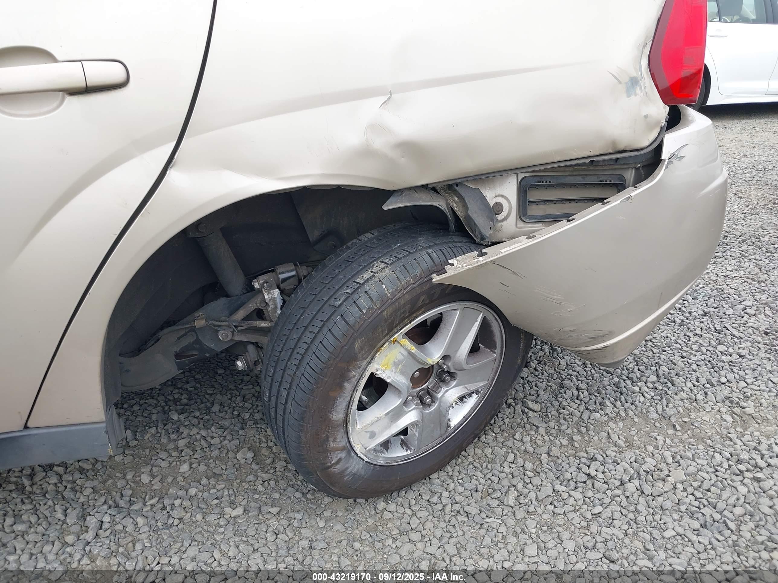 CHEVROLET MALIBU image 6