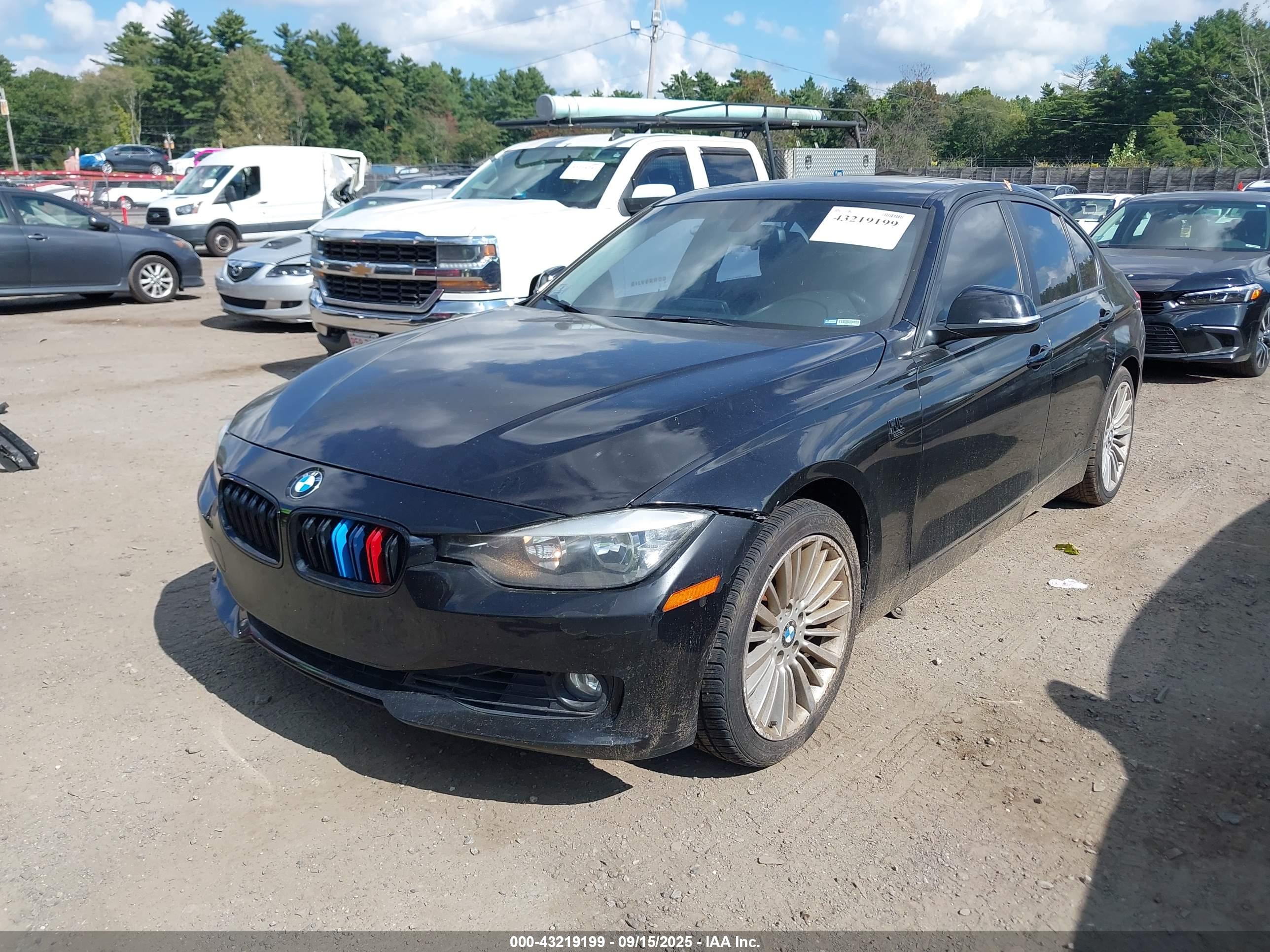 BMW 328I image 2