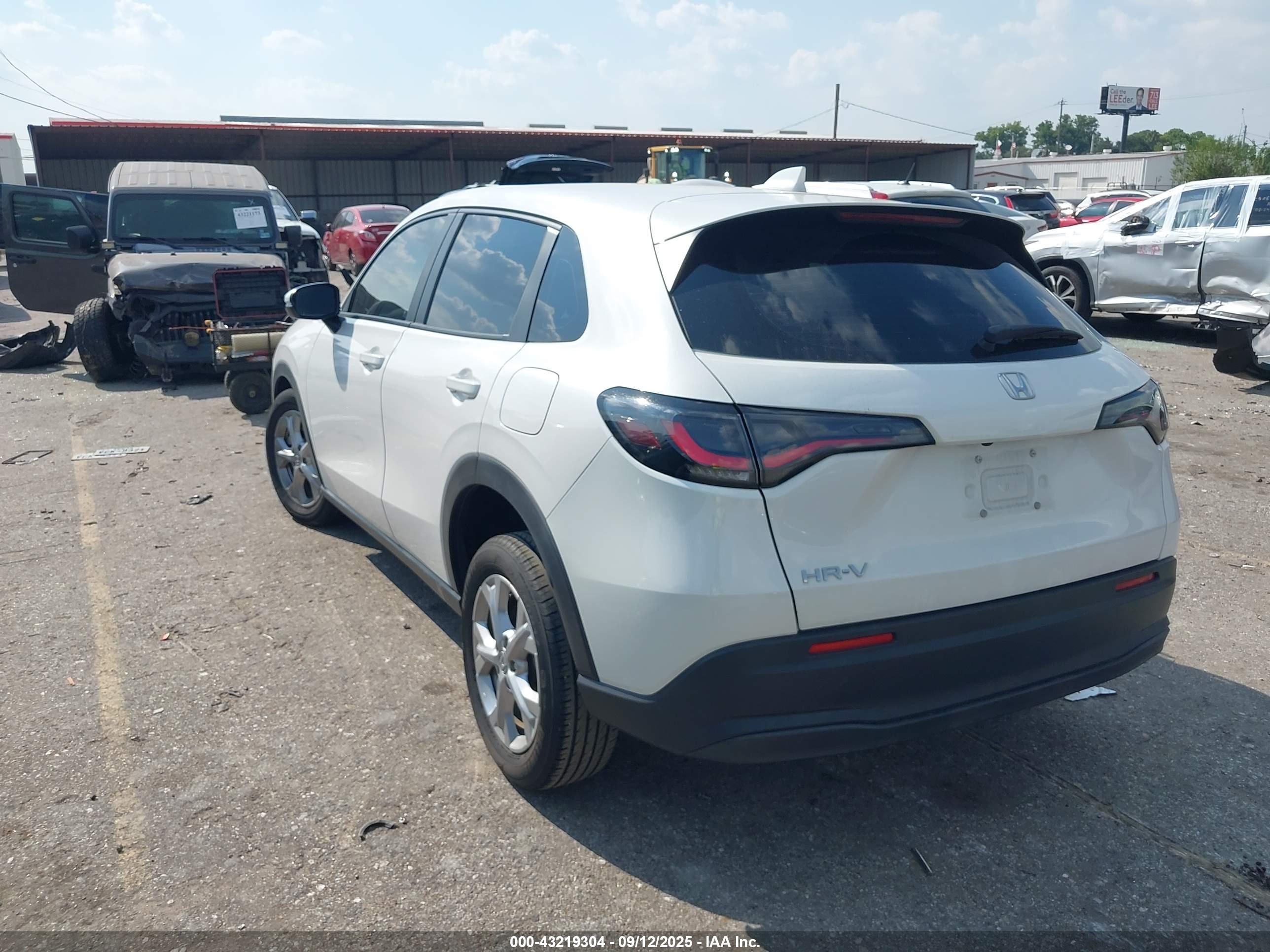 HONDA HR-V image 3