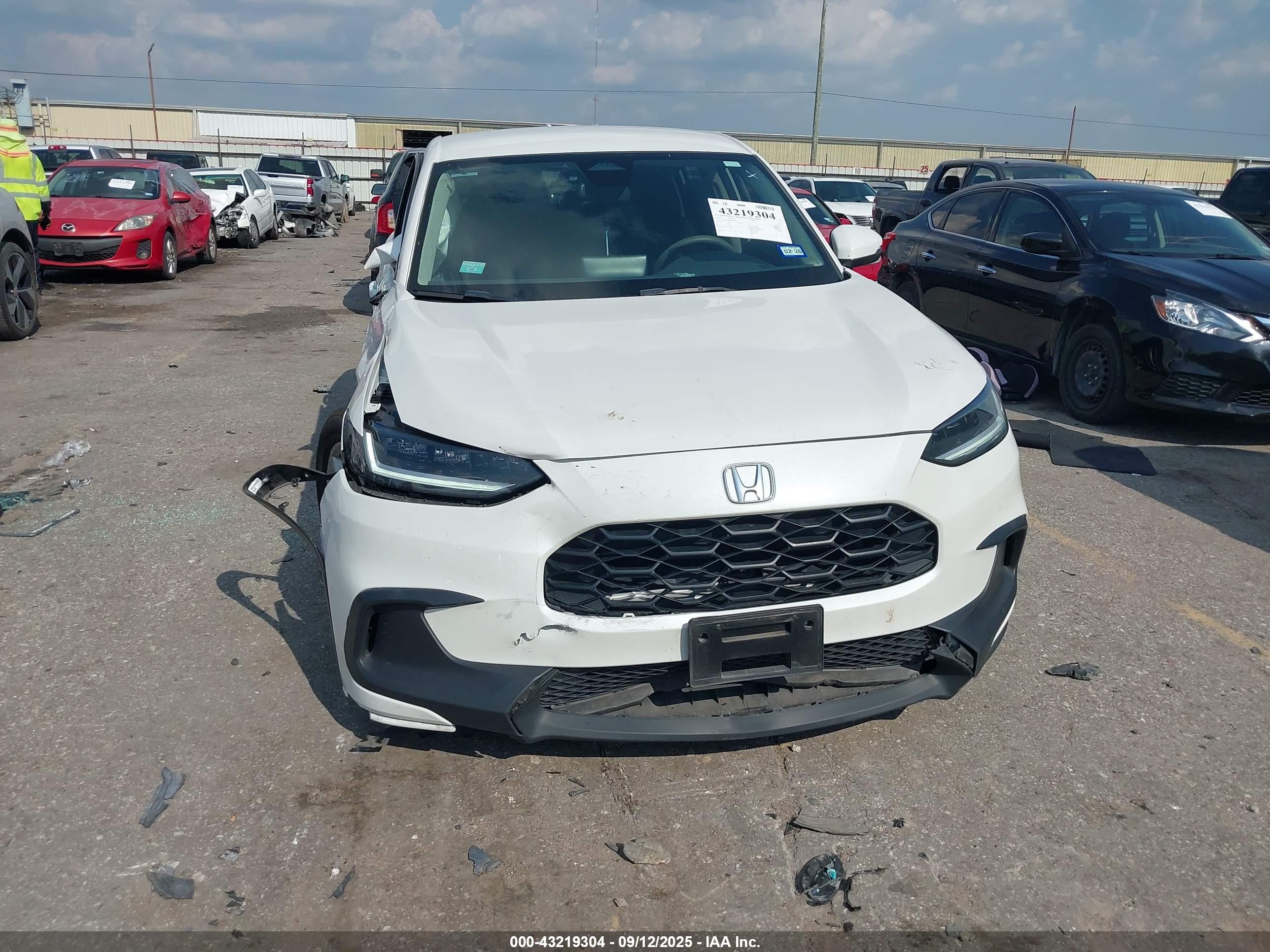 HONDA HR-V image 6
