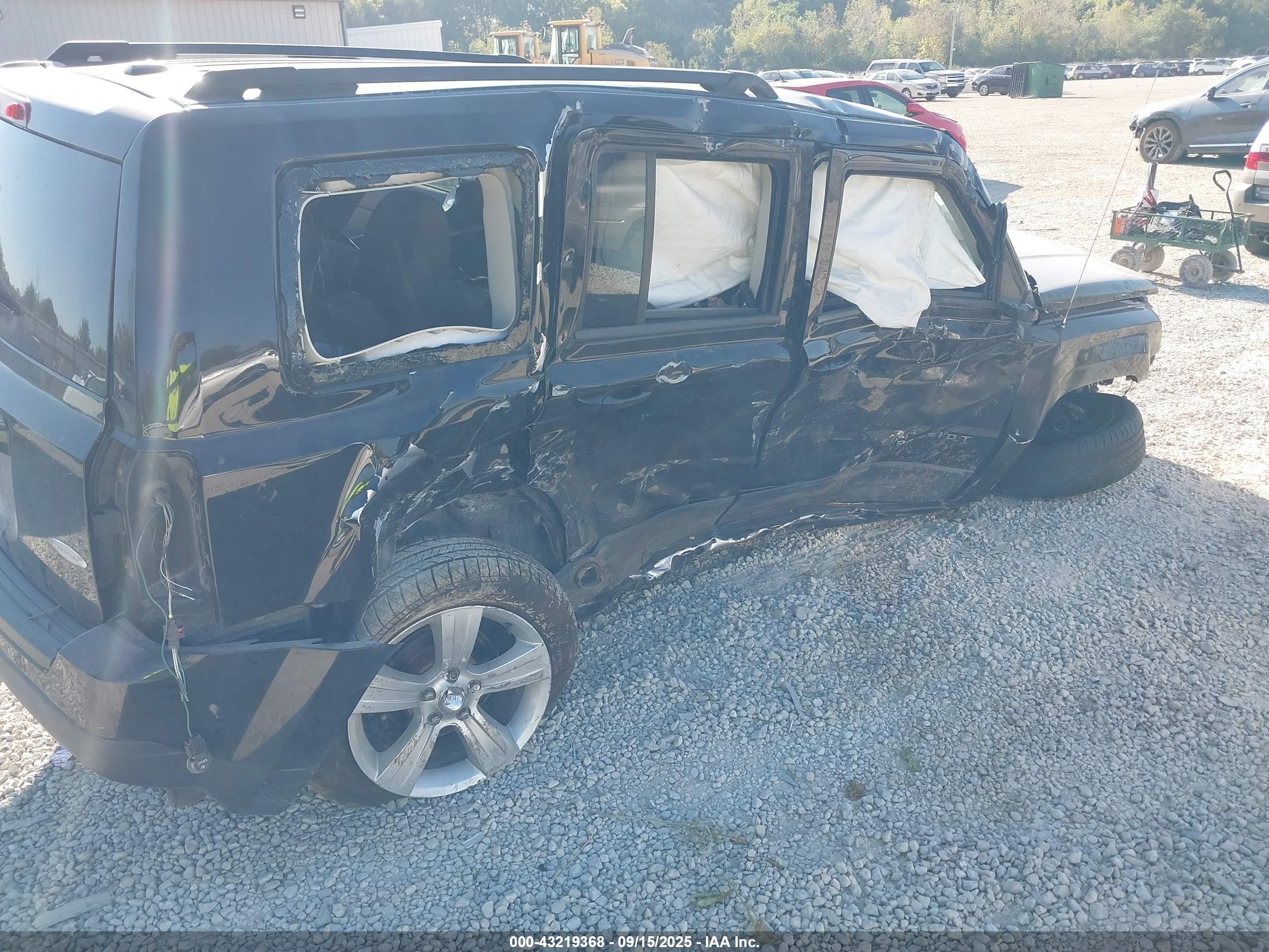JEEP PATRIOT image 6