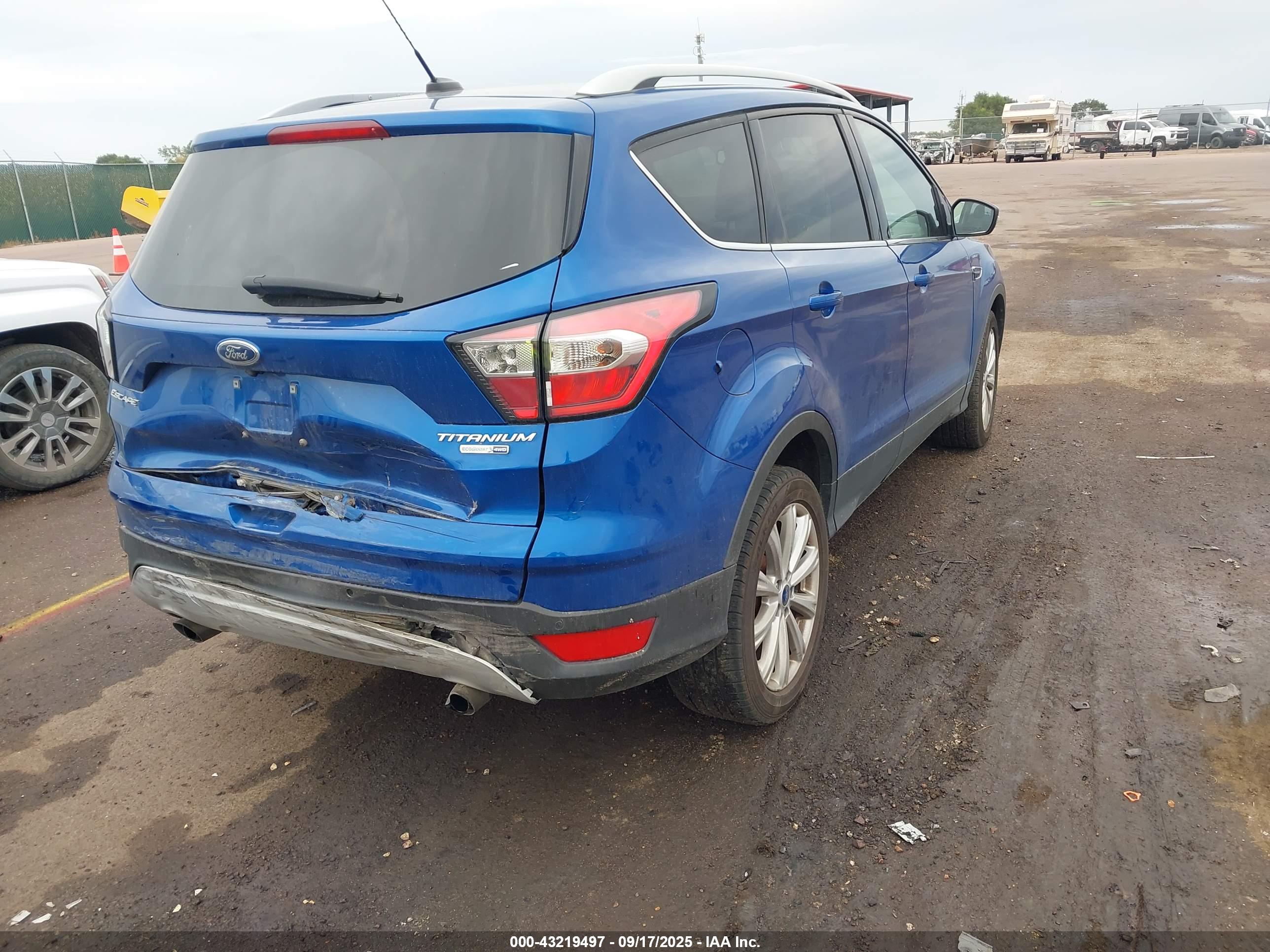 FORD ESCAPE image 4