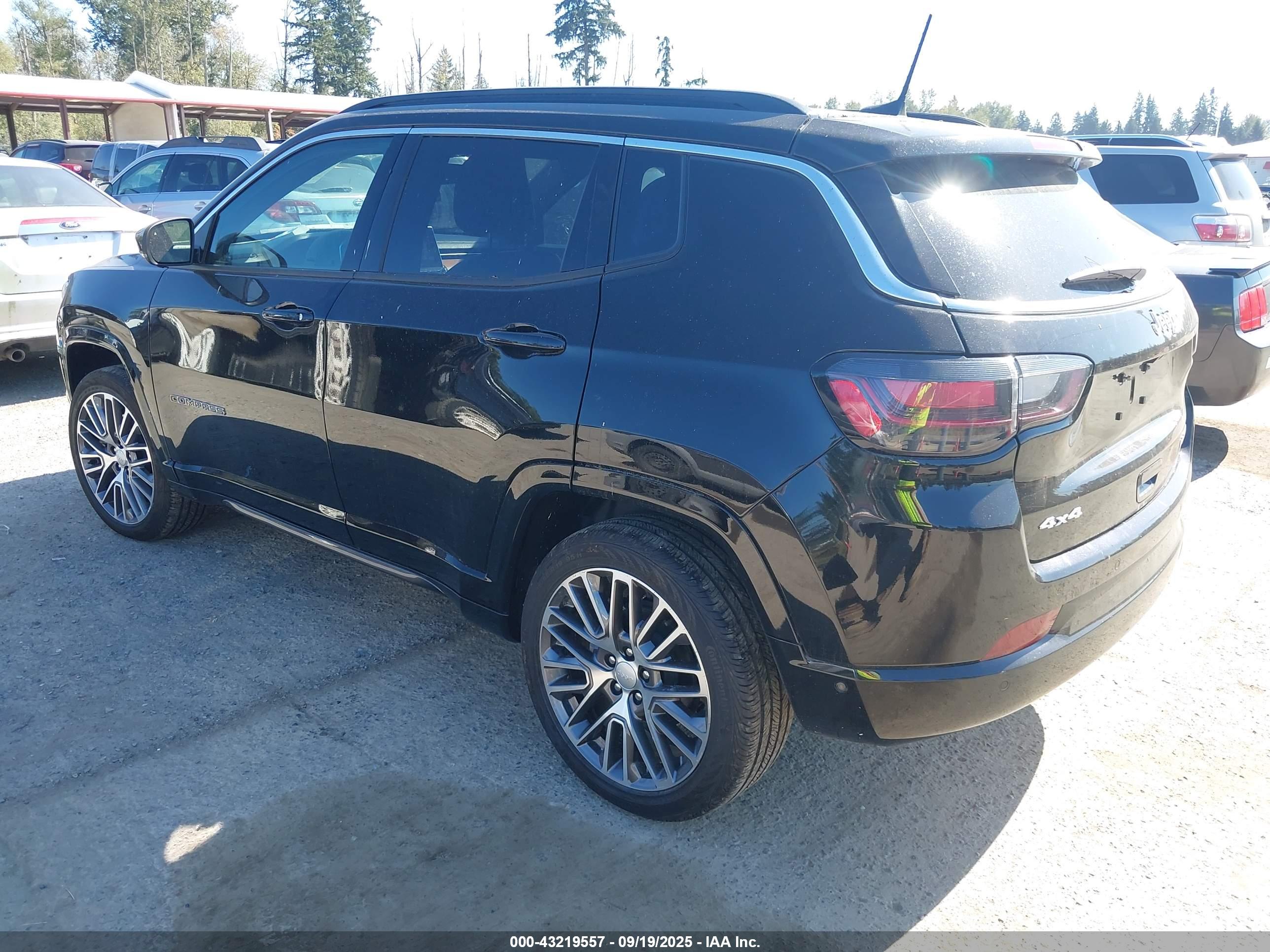 JEEP COMPASS image 3