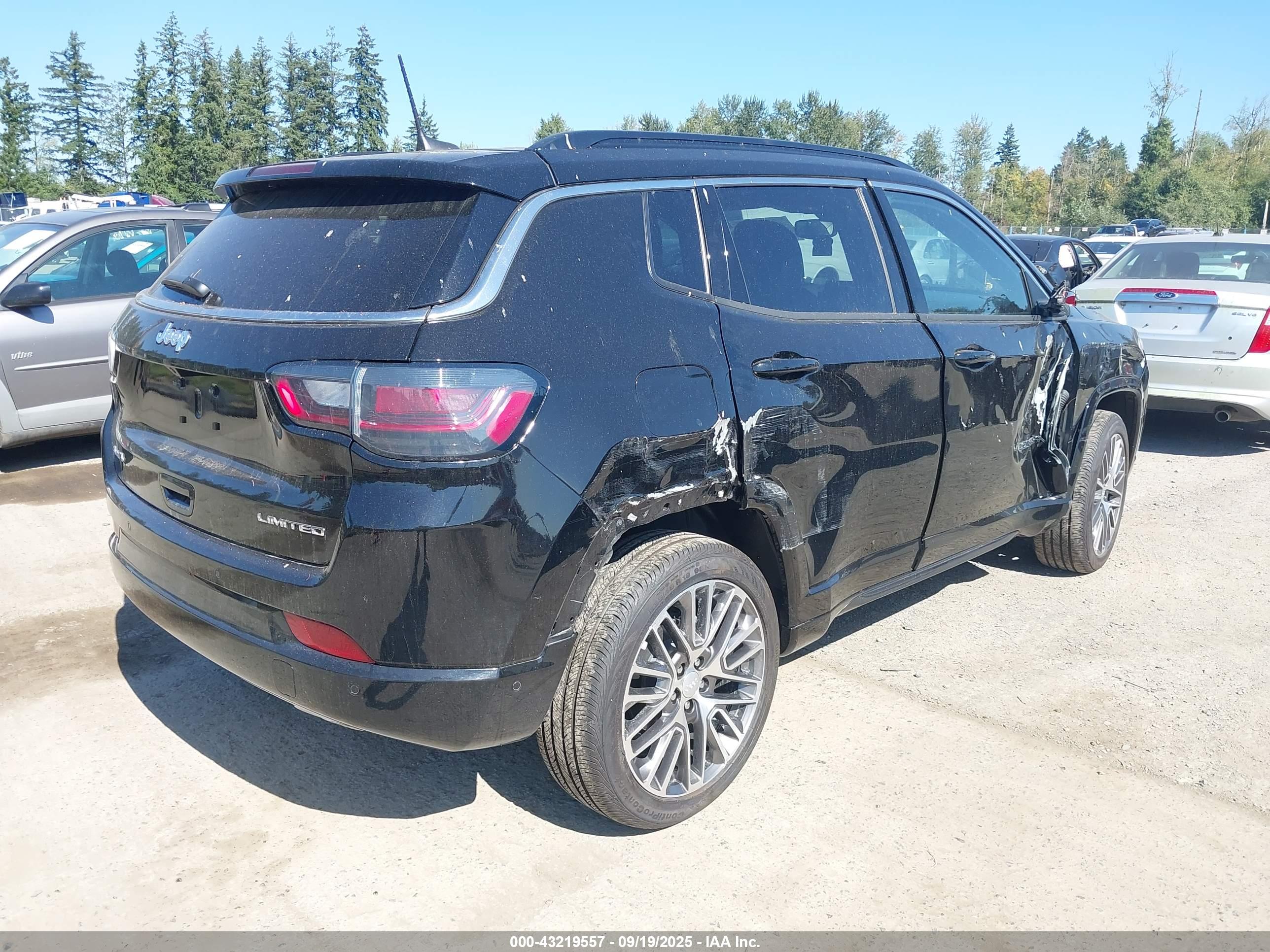 JEEP COMPASS image 4