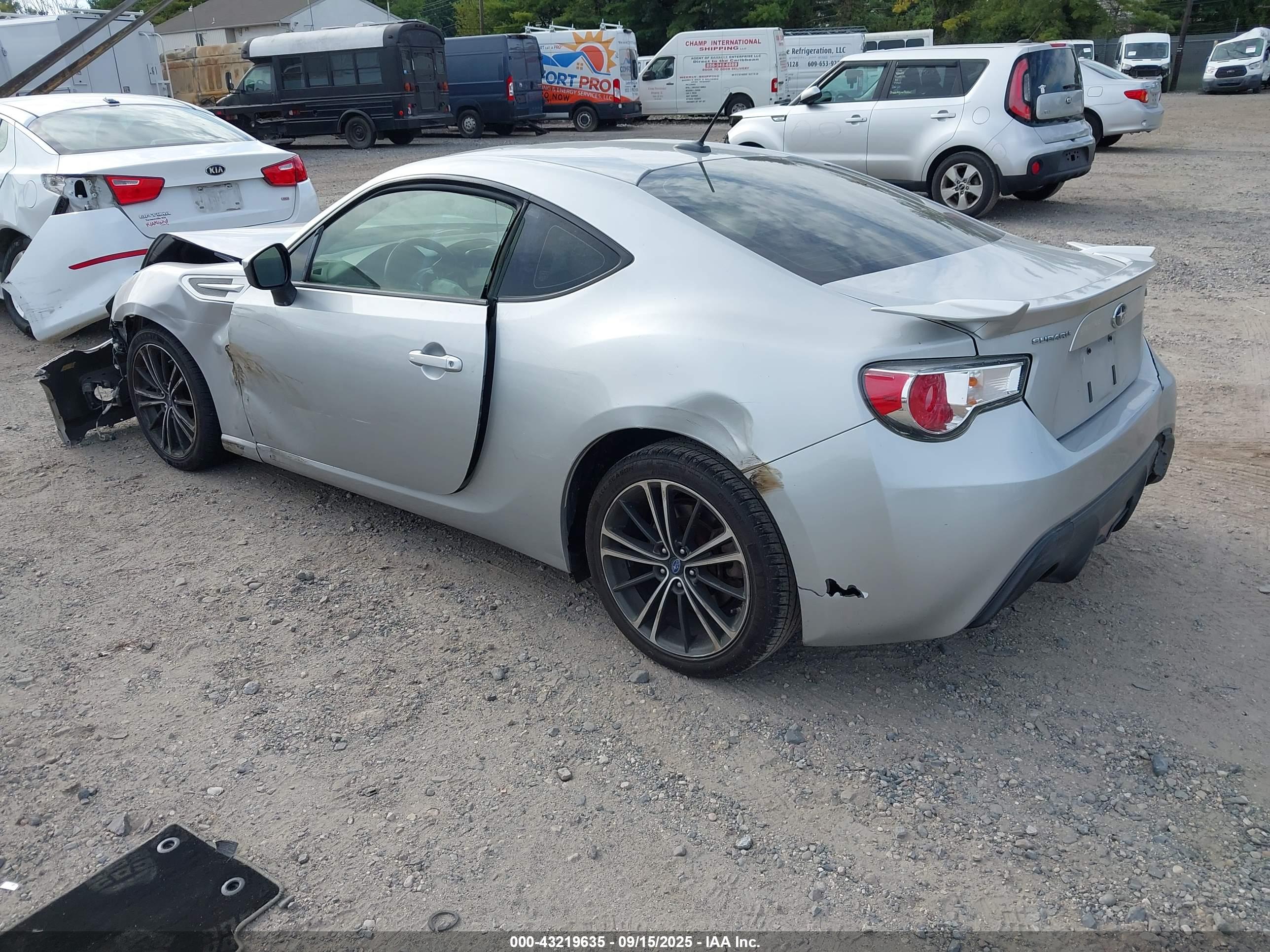 SUBARU BRZ image 3