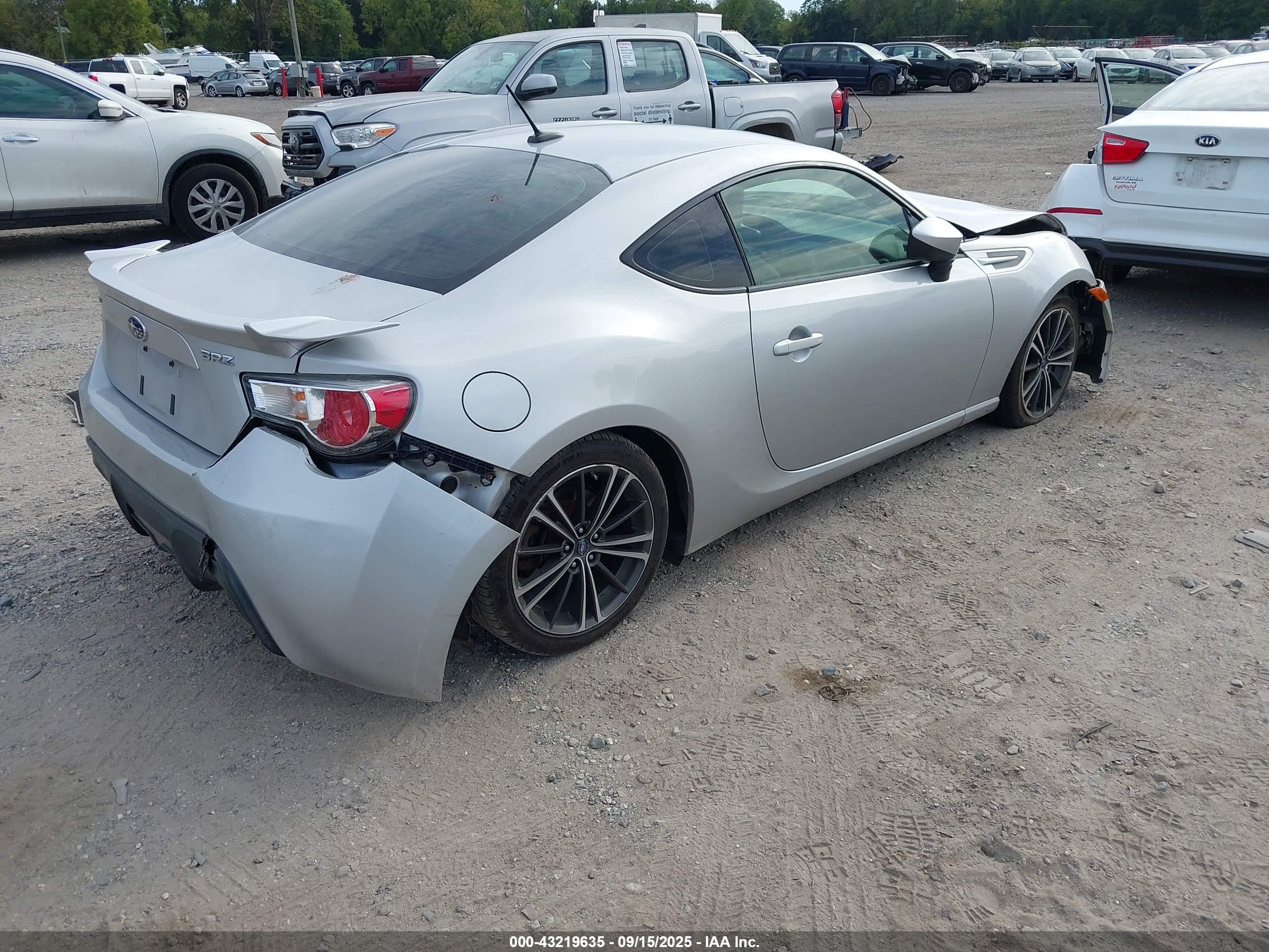 SUBARU BRZ image 4