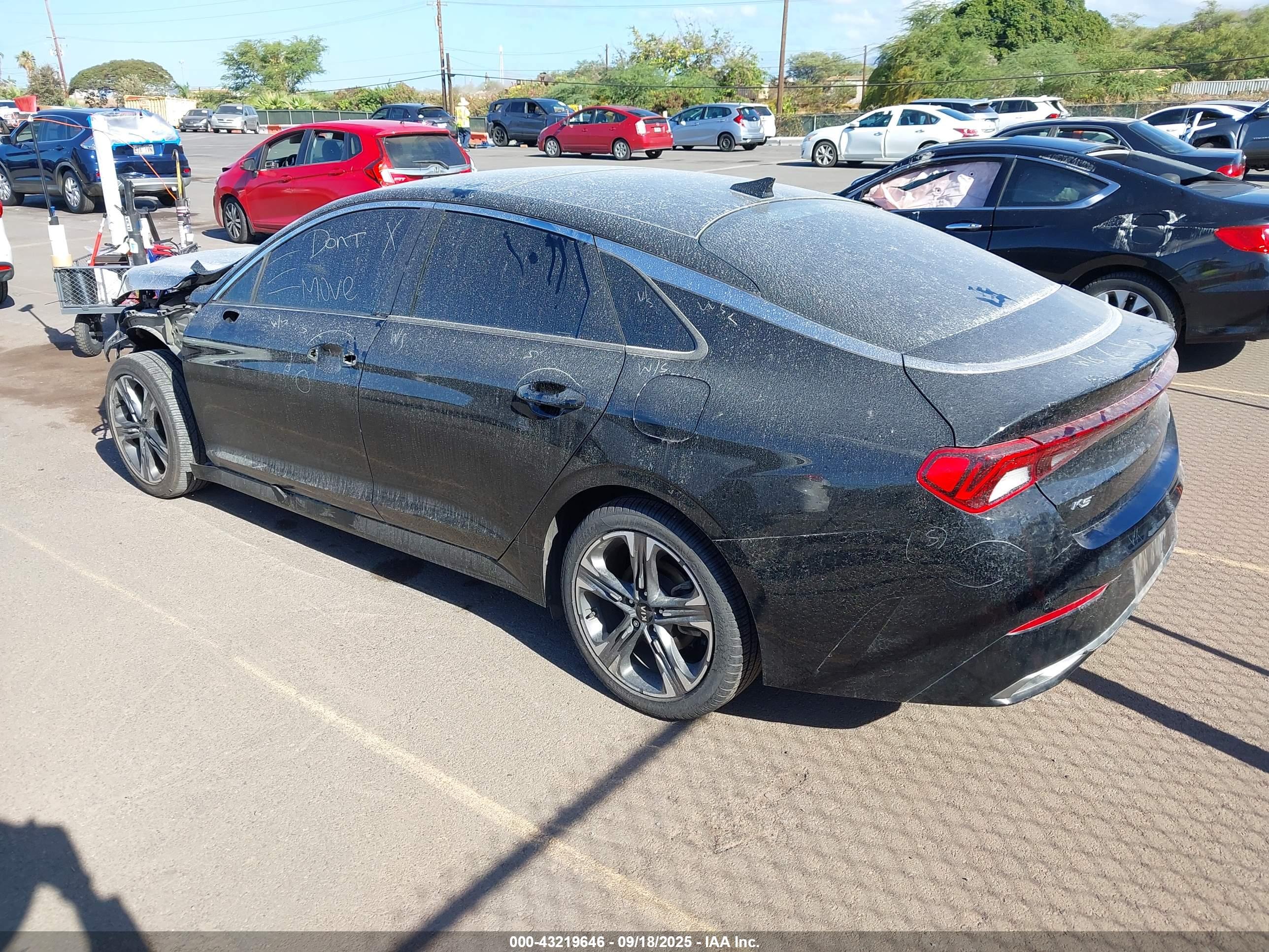 KIA K5 image 3