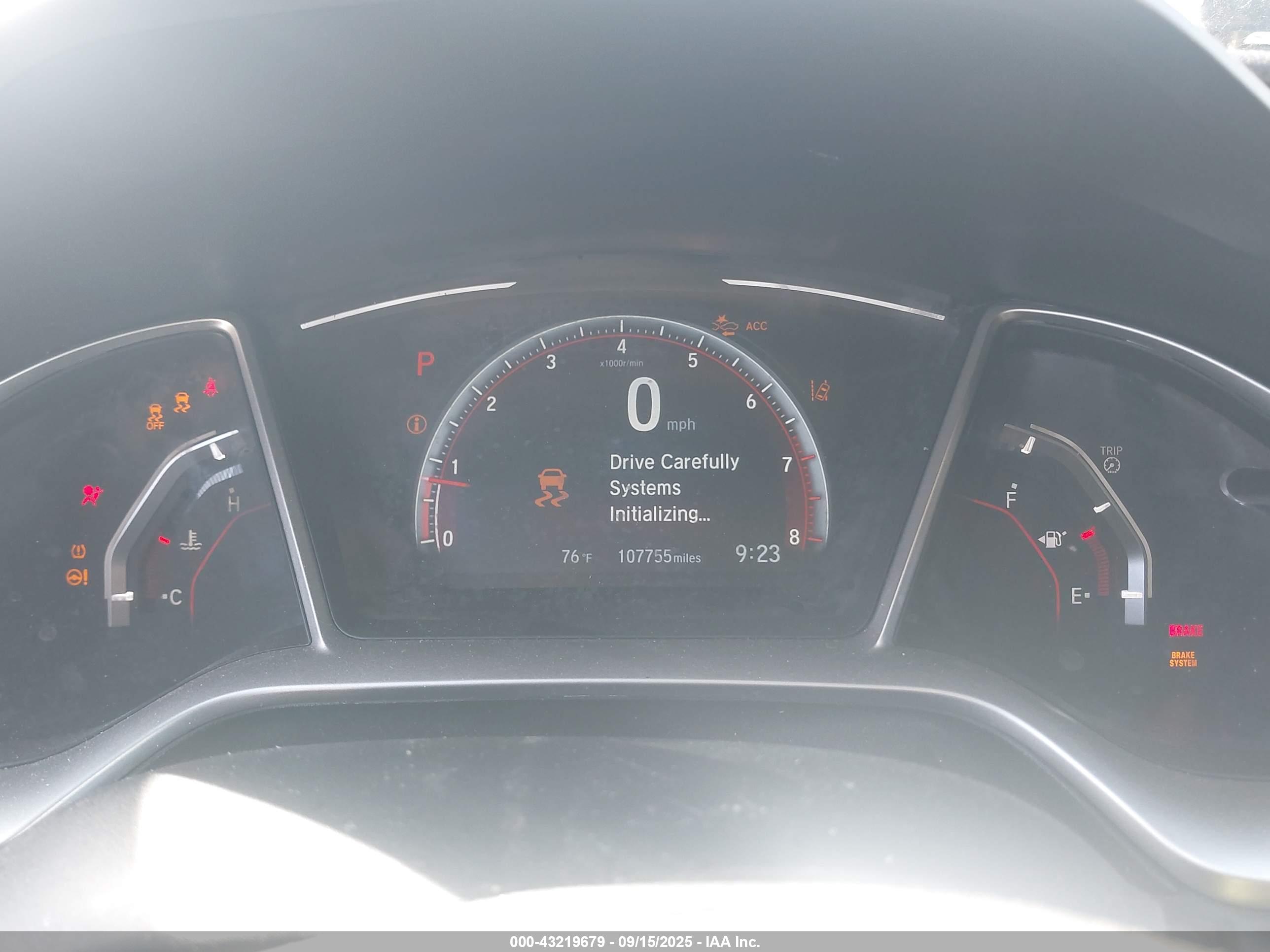HONDA CIVIC image 7