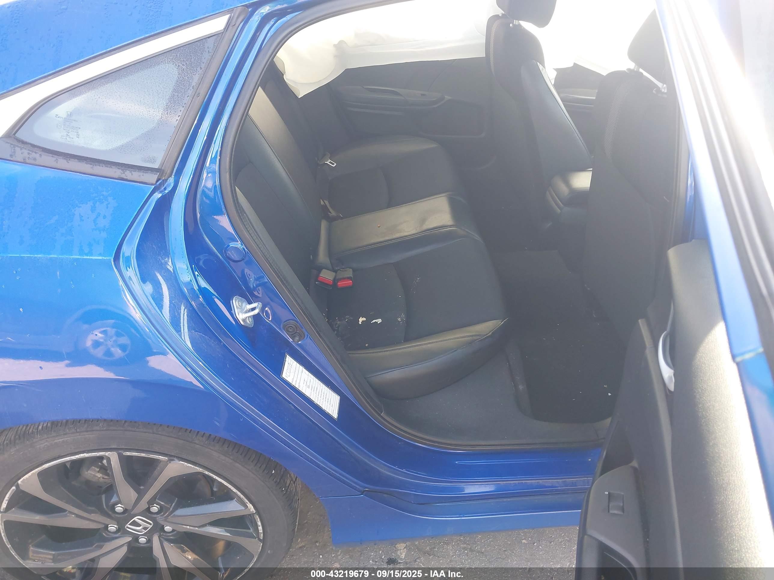 HONDA CIVIC image 8