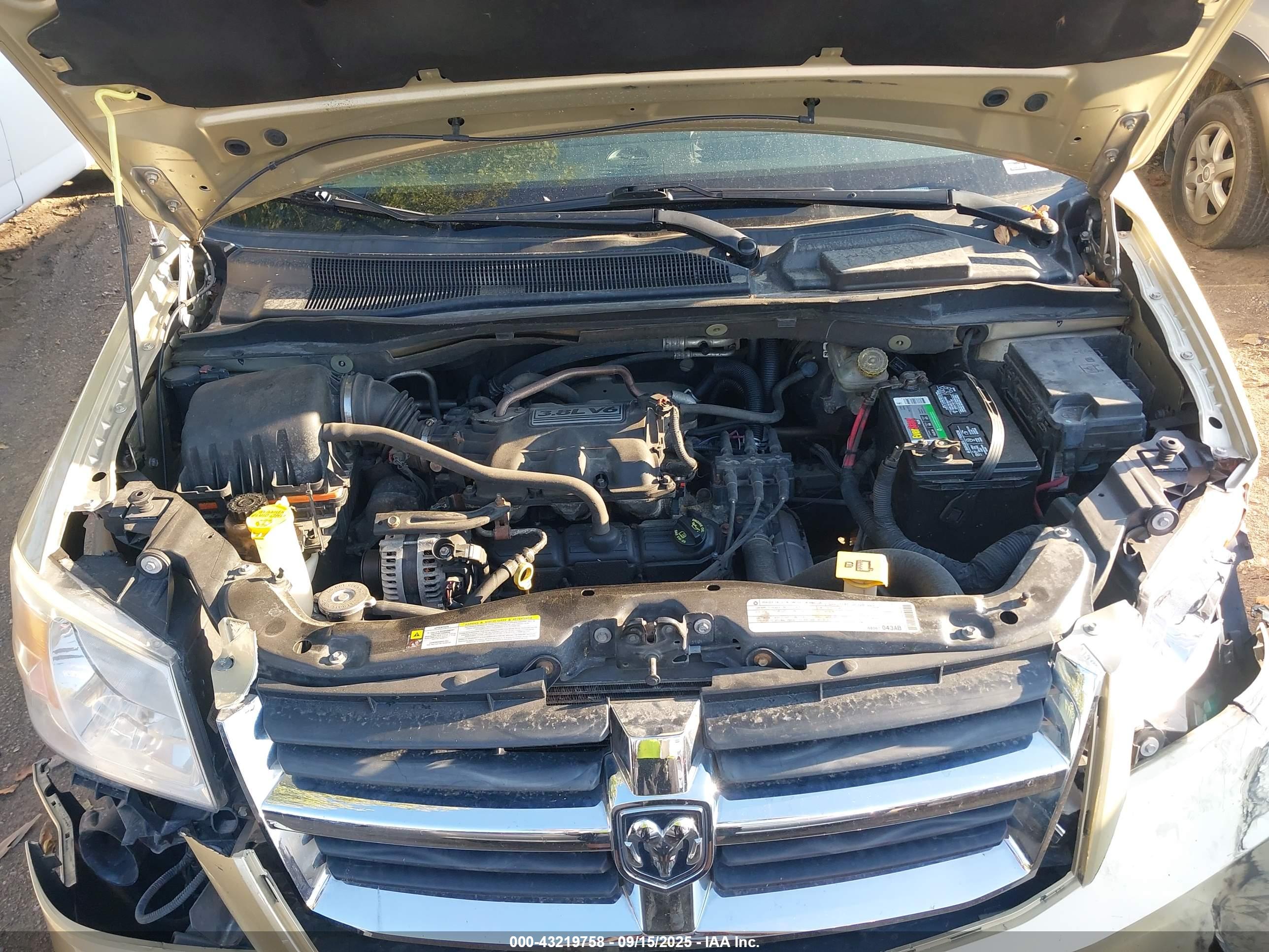 DODGE GRAND image 10
