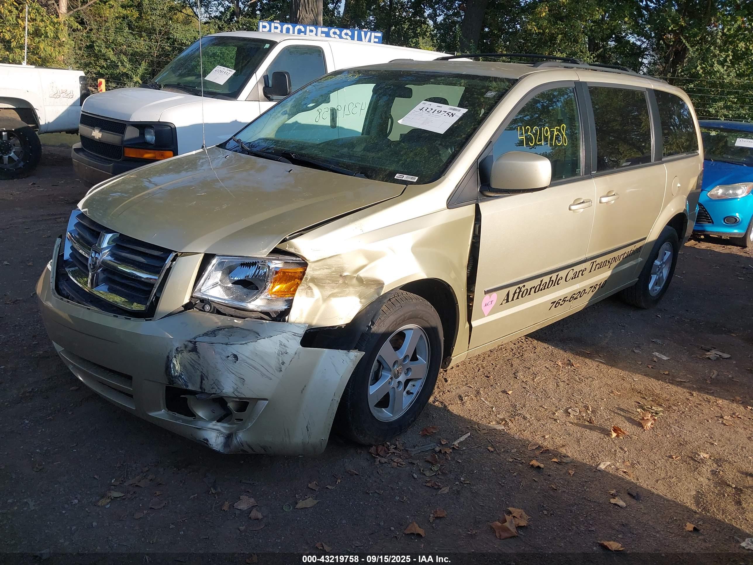 DODGE GRAND image 2
