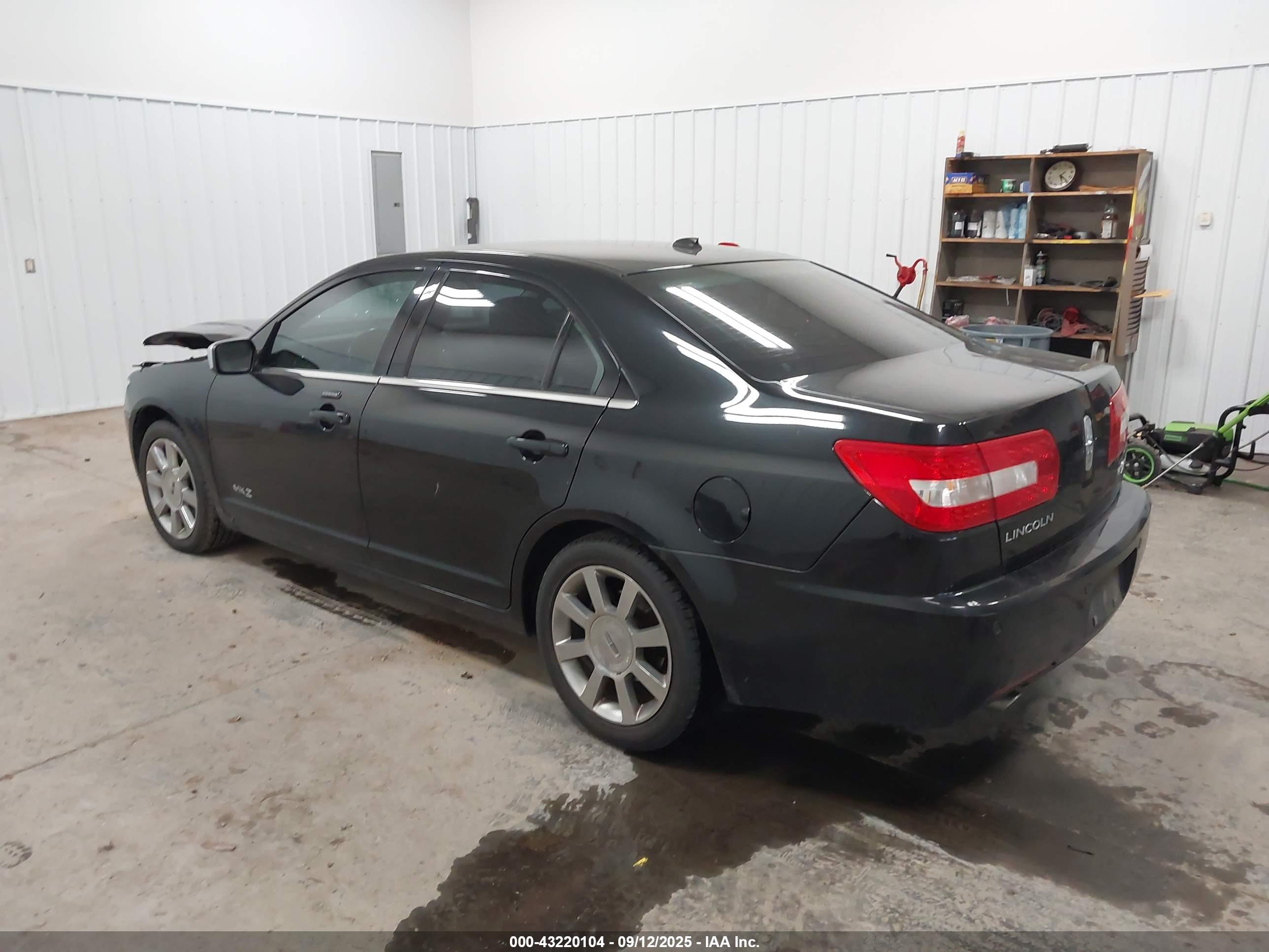 LINCOLN MKZ image 3