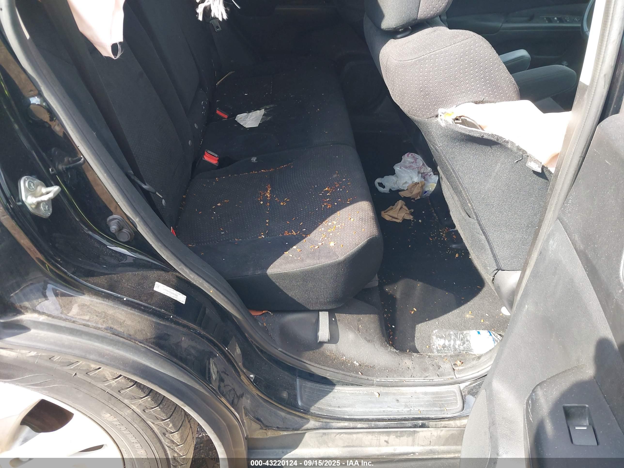HONDA CR-V image 8