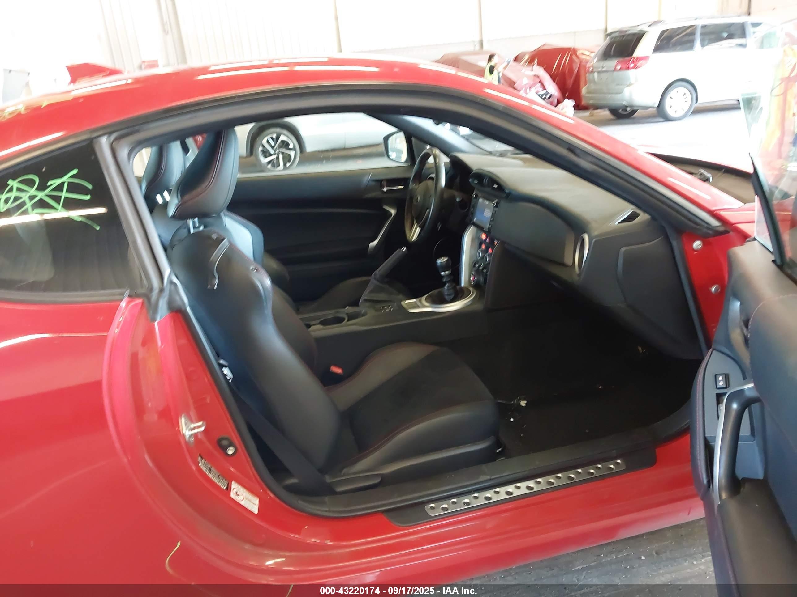 SUBARU BRZ image 5