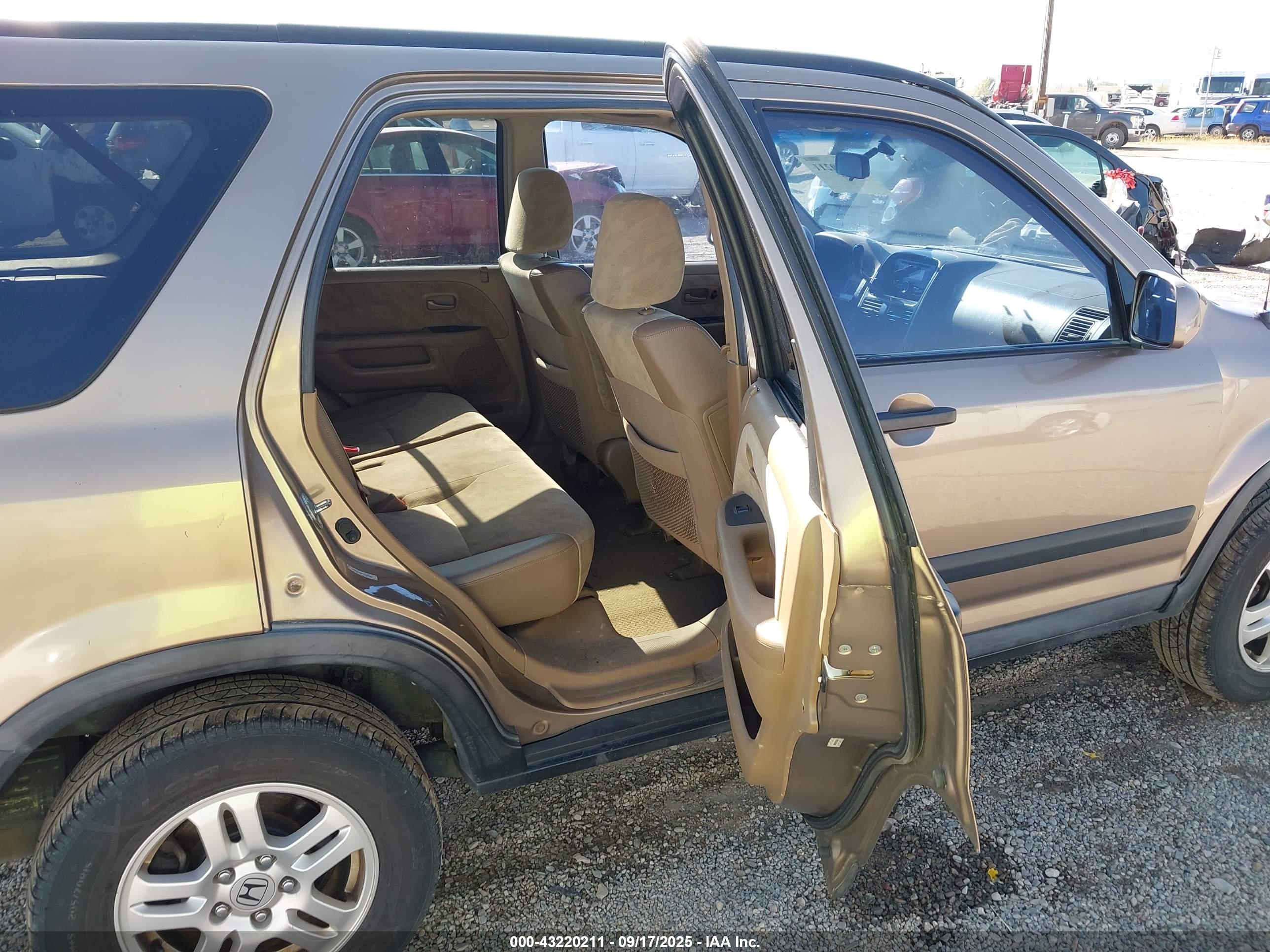 HONDA CR-V image 8