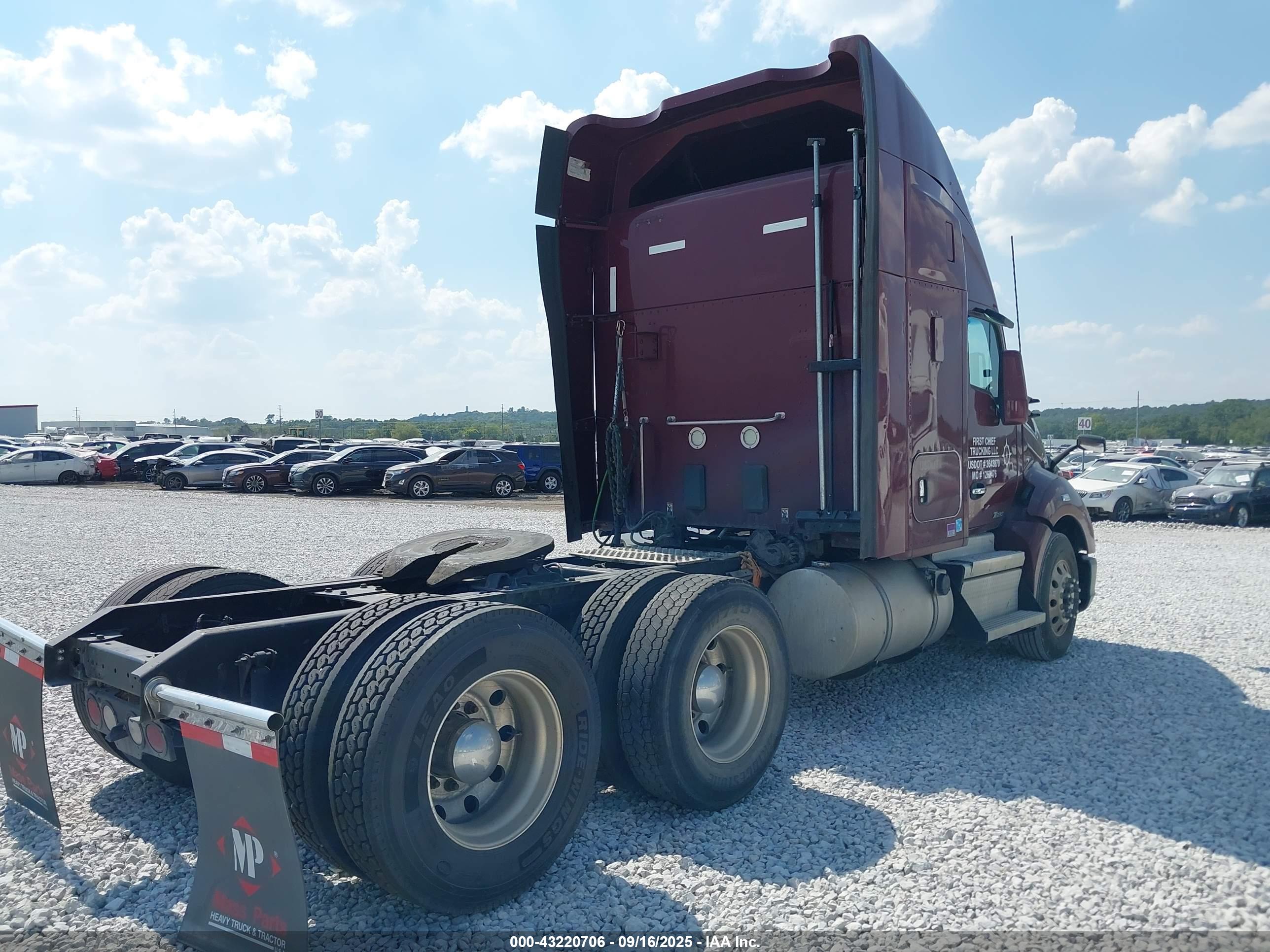 KENWORTH T680 image 4