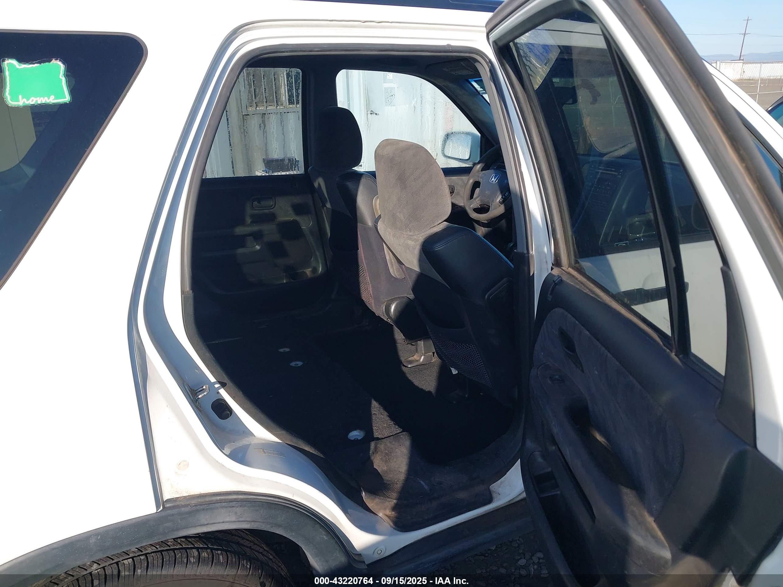 HONDA CR-V image 8