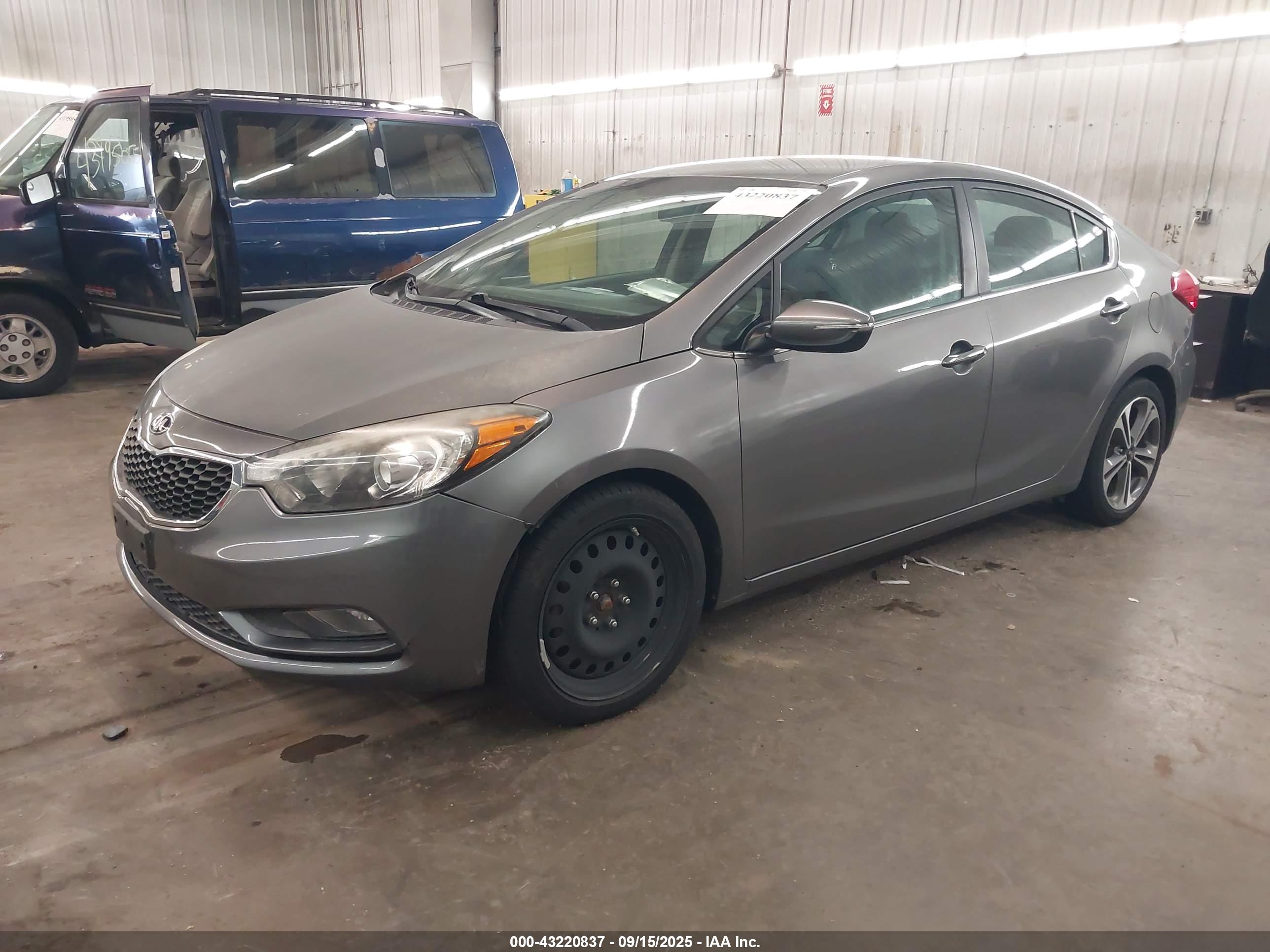 KIA FORTE image 2