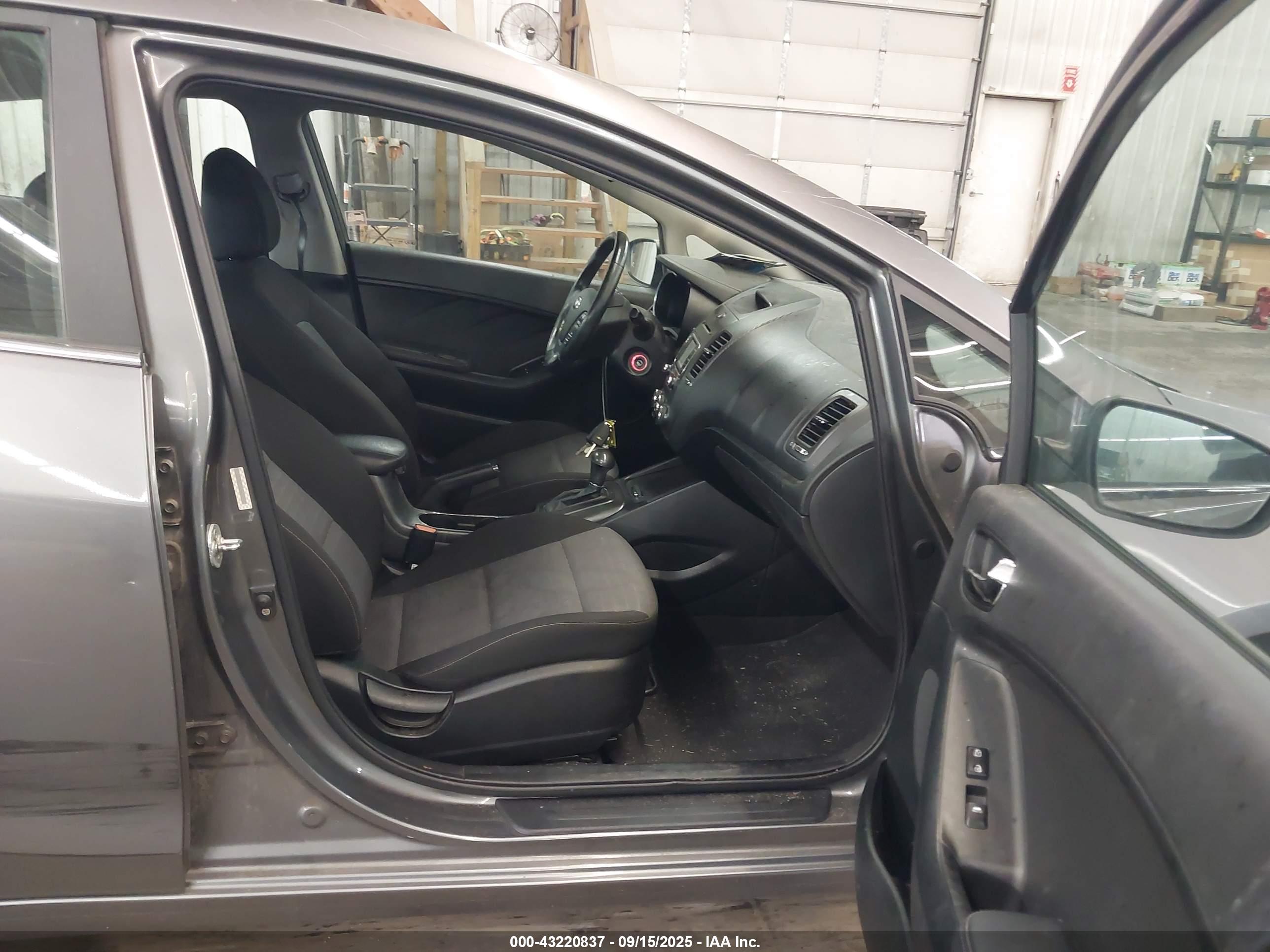KIA FORTE image 5