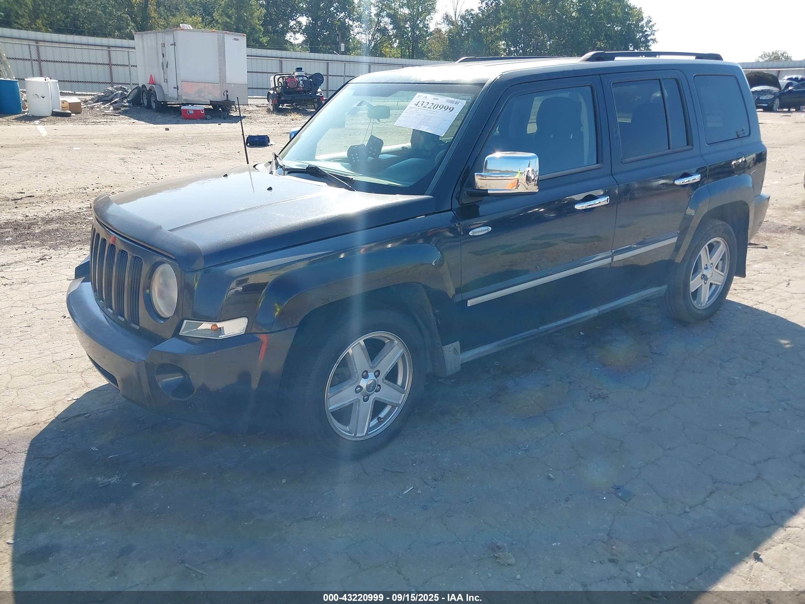 JEEP PATRIOT image 2