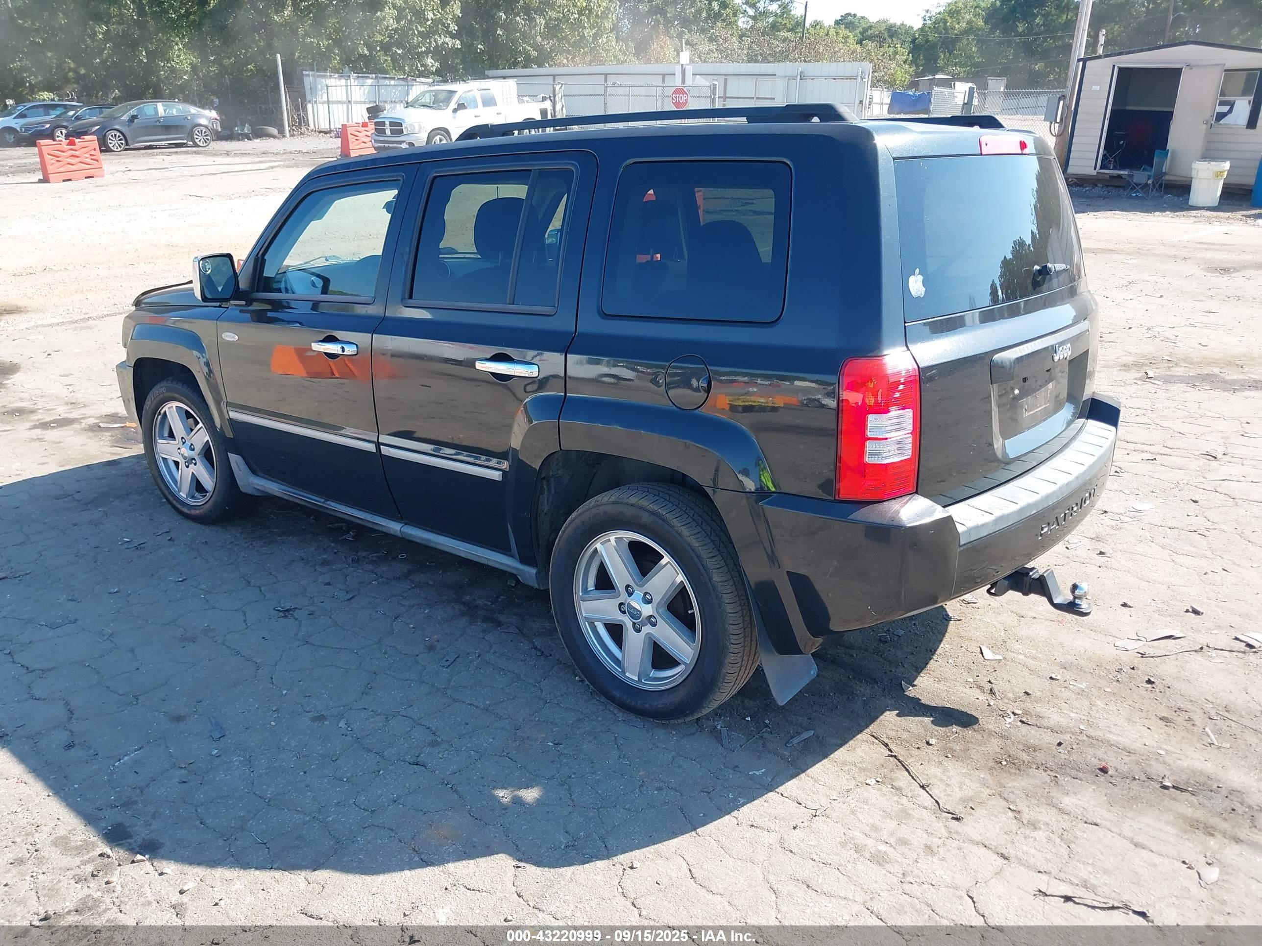 JEEP PATRIOT image 3