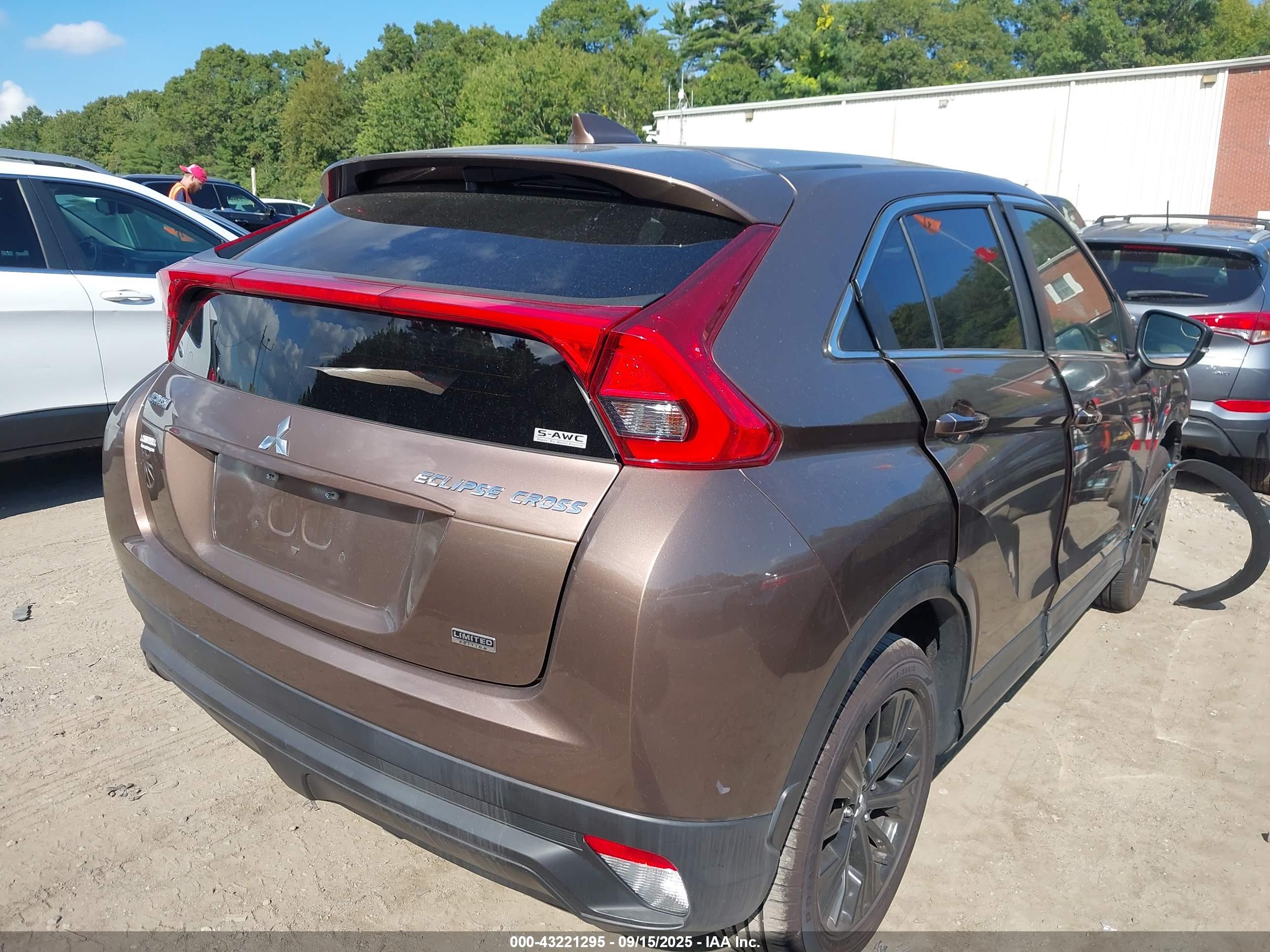 MITSUBISHI ECLIPSE image 4