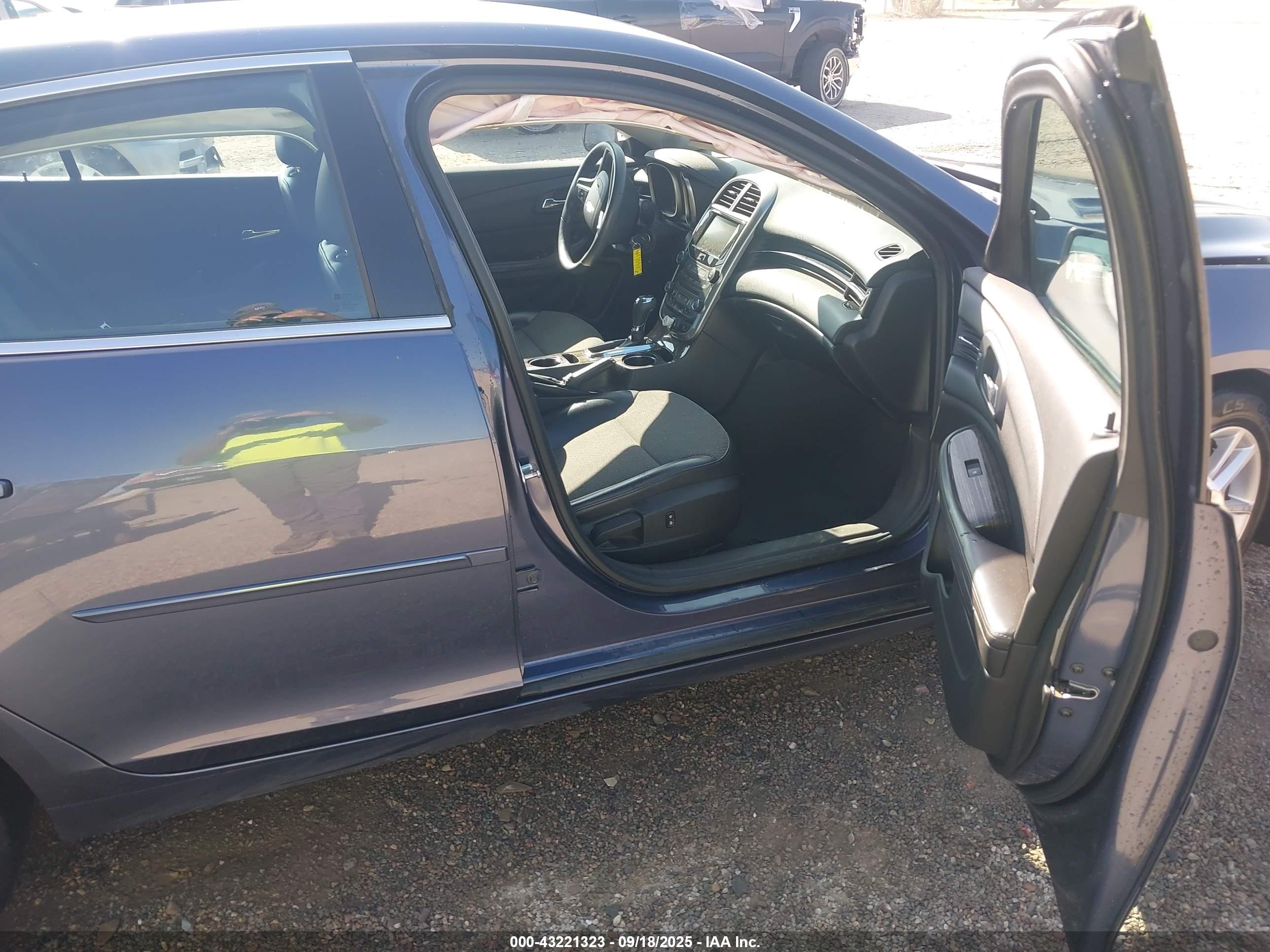 CHEVROLET MALIBU image 5