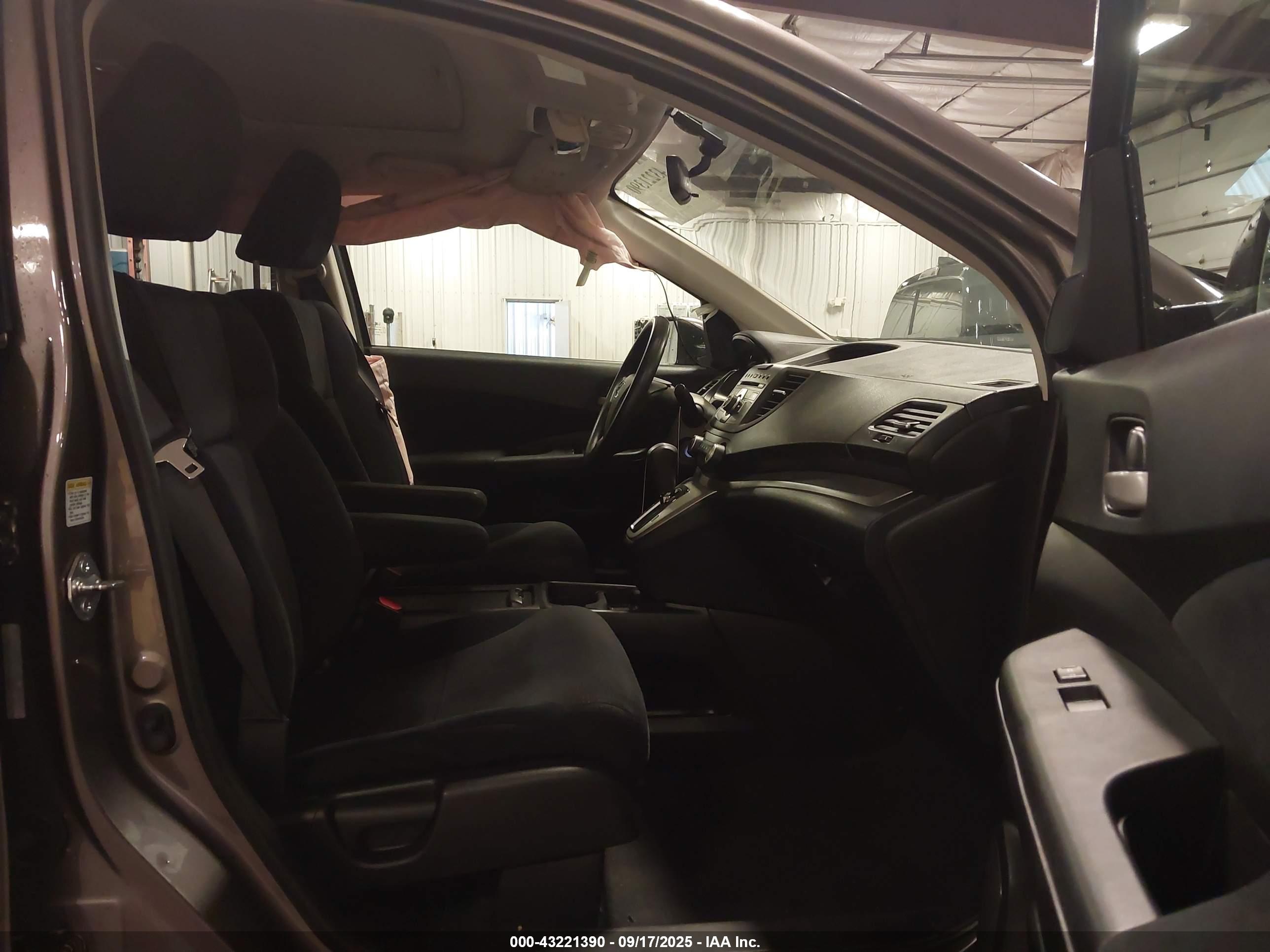 HONDA CR-V image 5