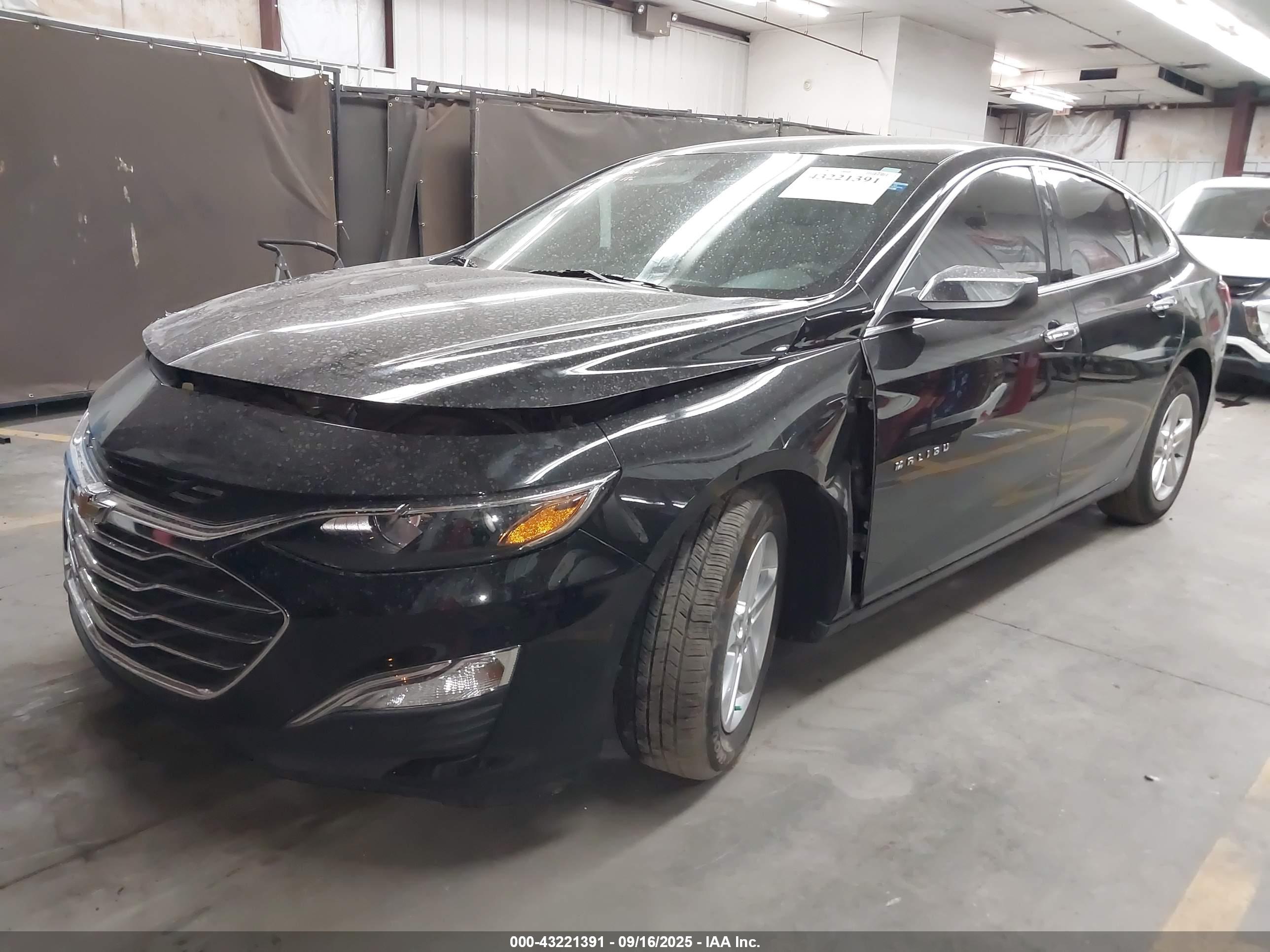 CHEVROLET MALIBU image 2