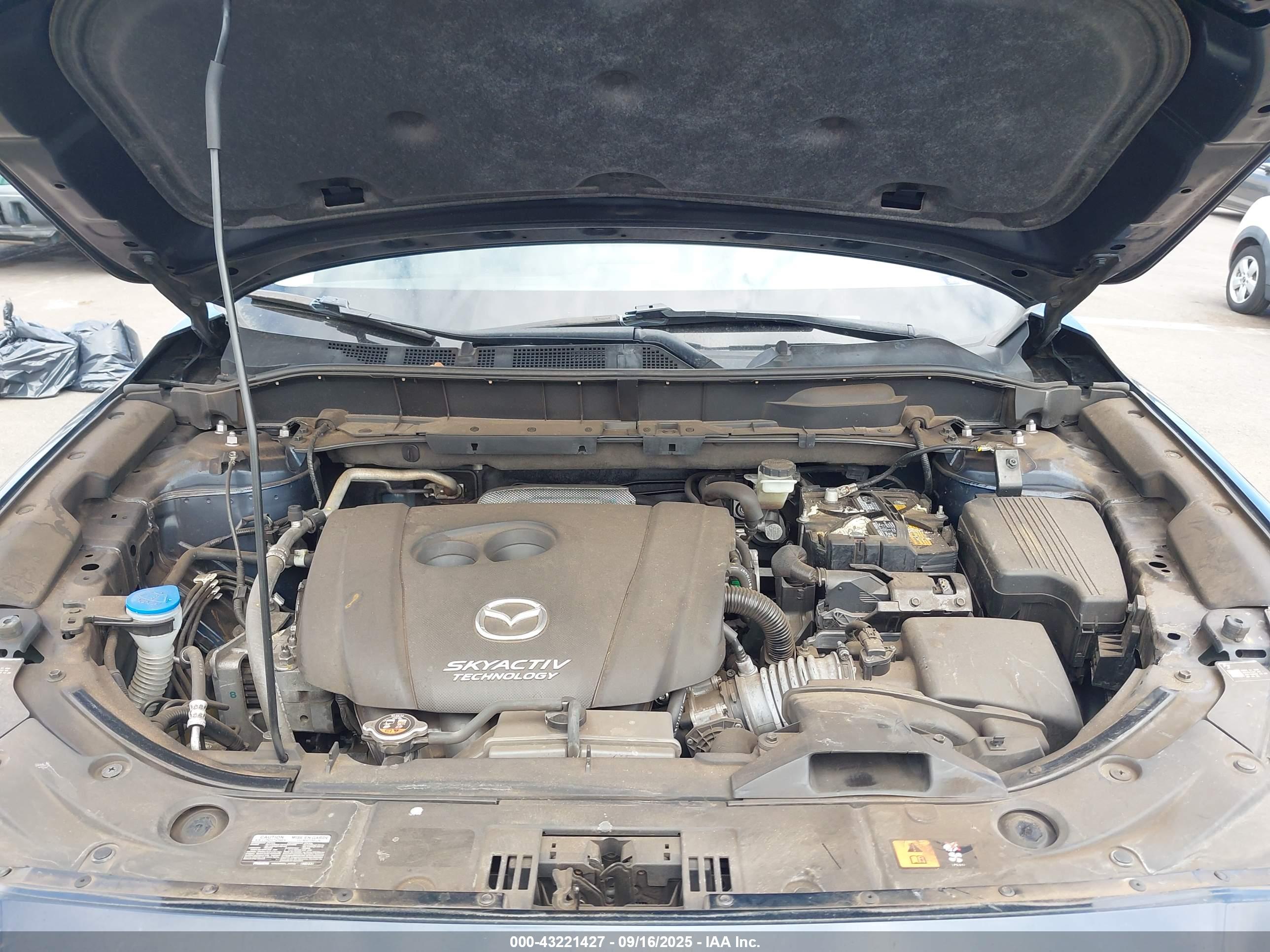 MAZDA CX-5 image 10