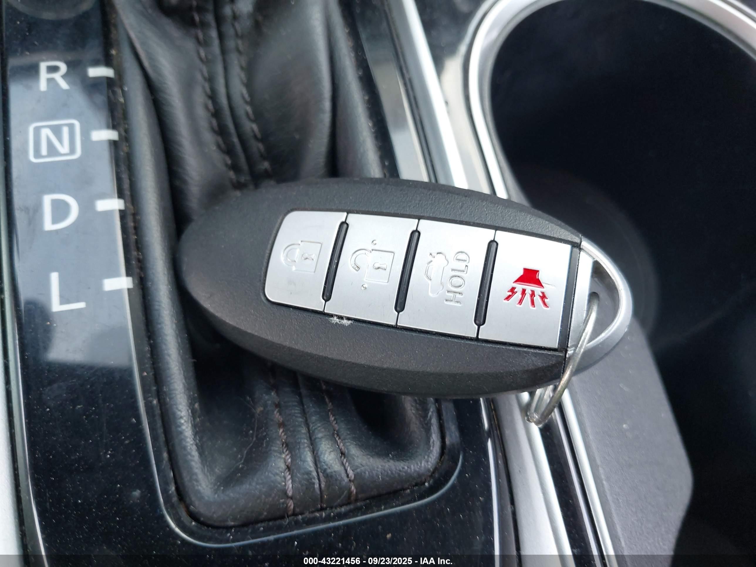 NISSAN ALTIMA image 11