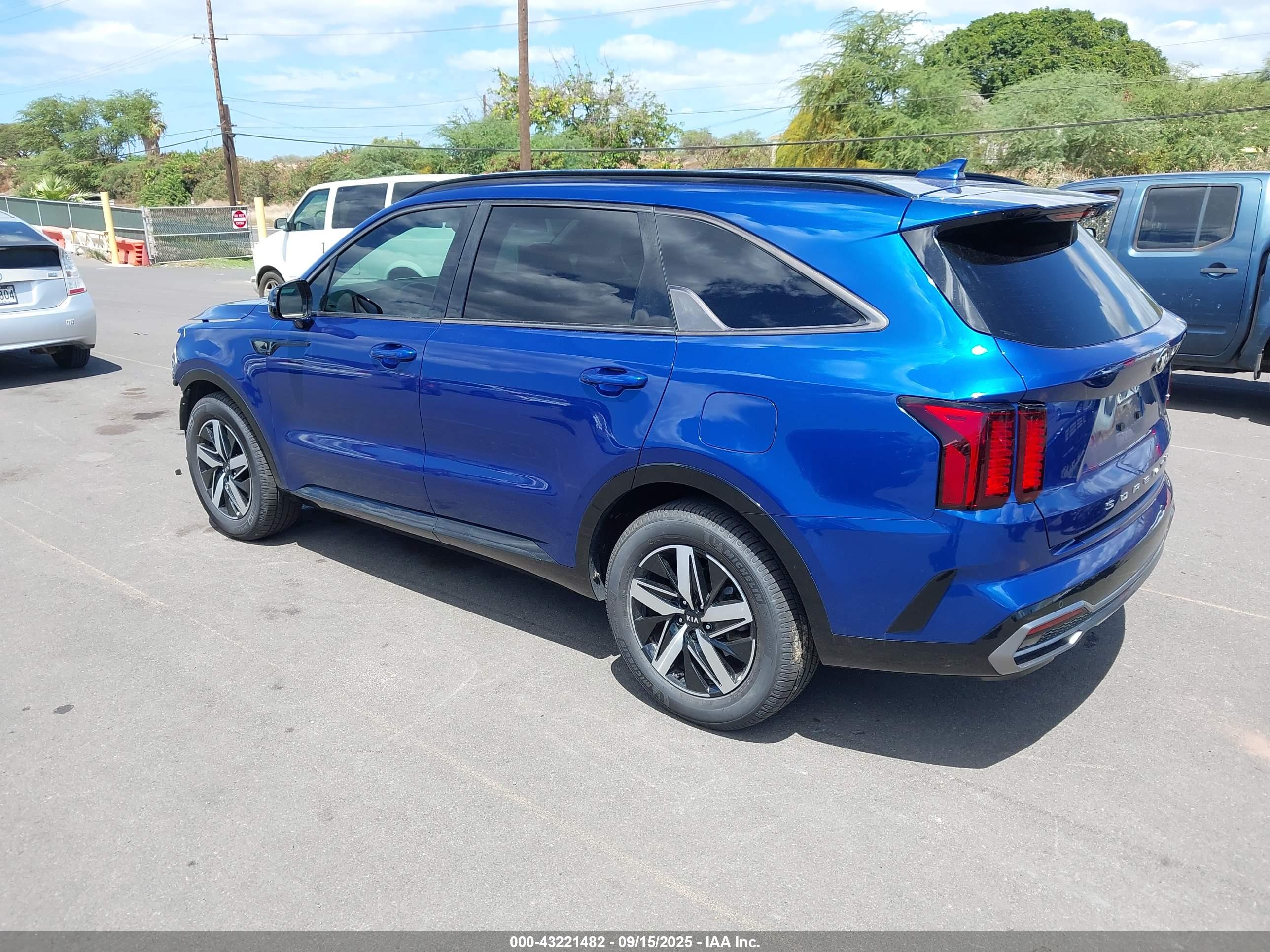 KIA SORENTO image 3