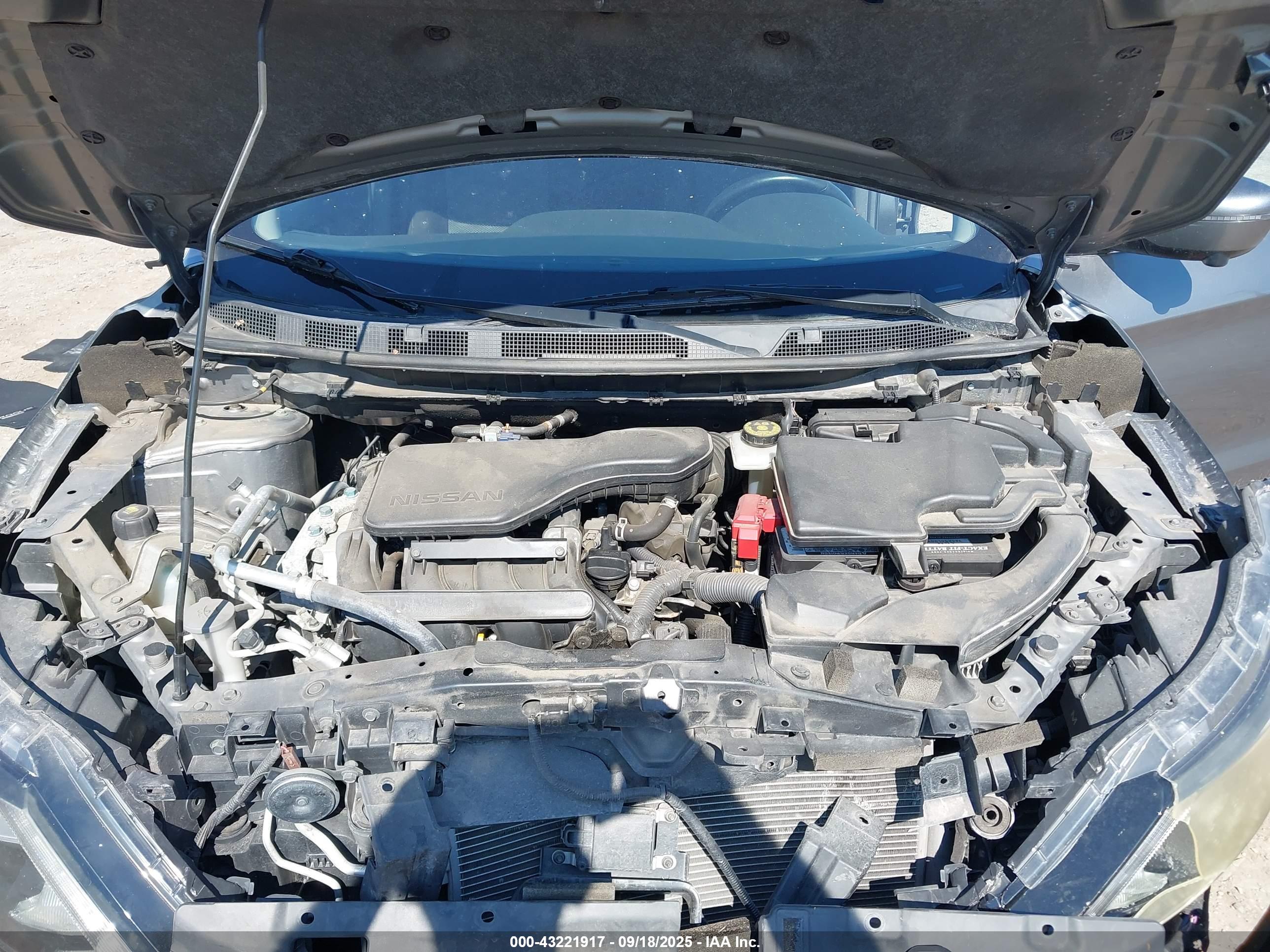 NISSAN ROGUE image 10