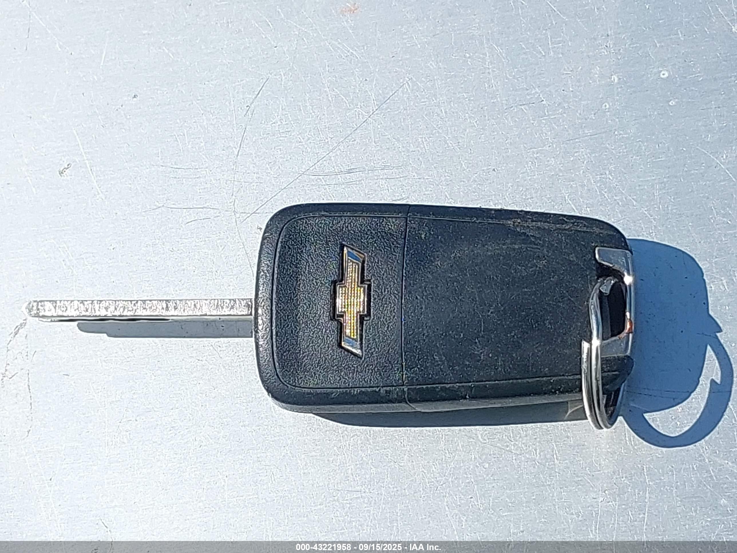 CHEVROLET EQUINOX image 11