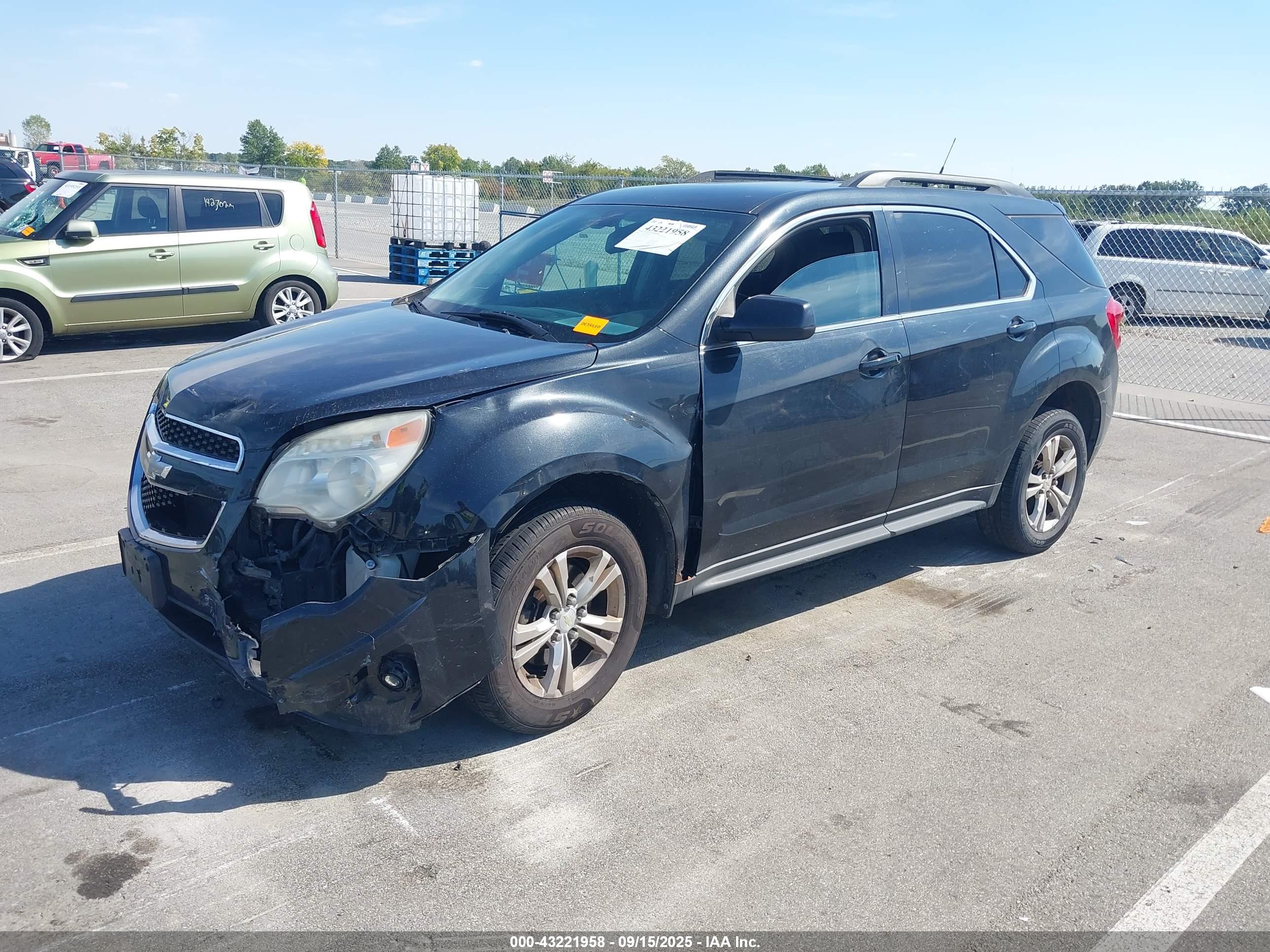 CHEVROLET EQUINOX image 2