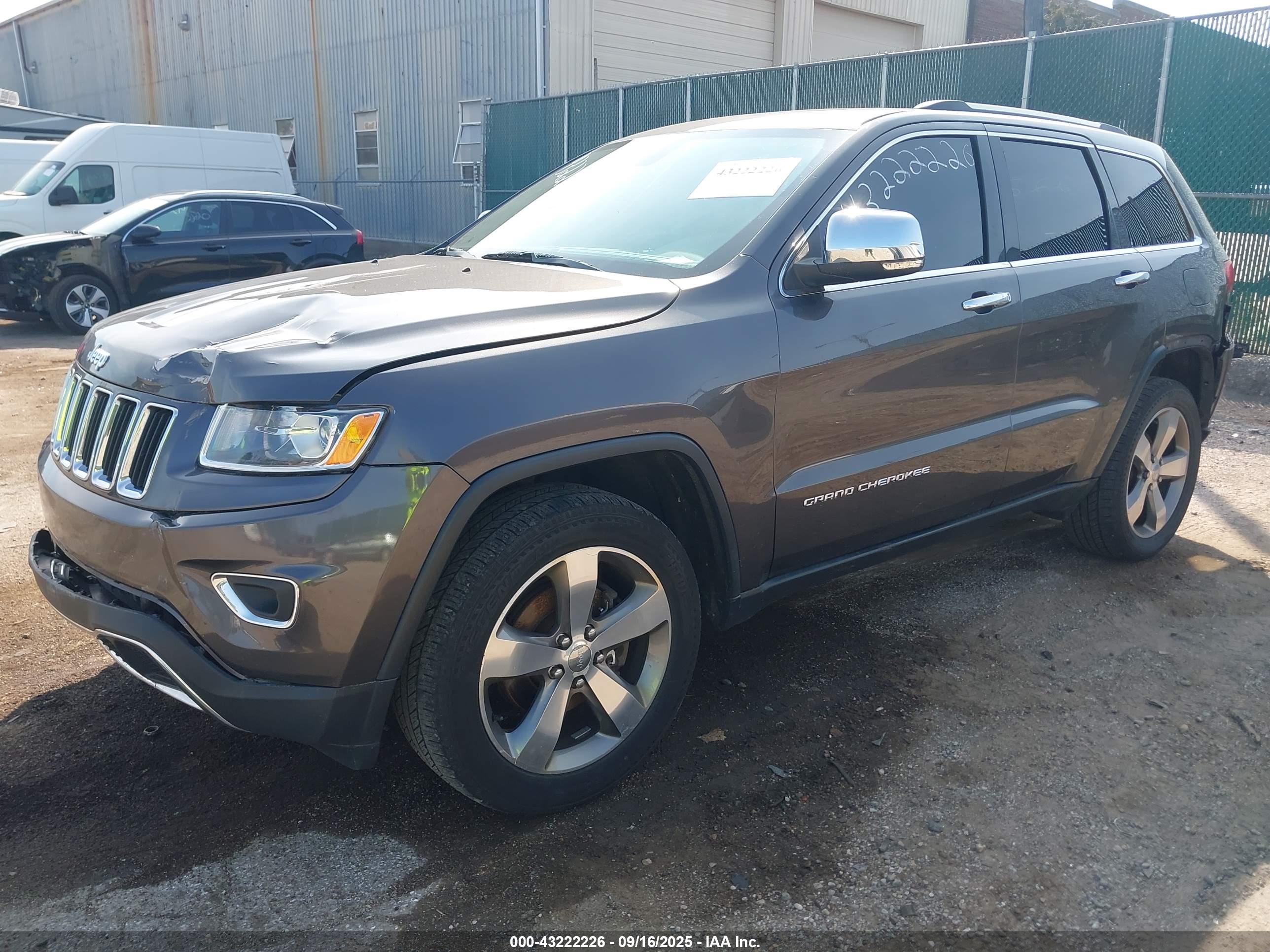 JEEP GRAND image 2
