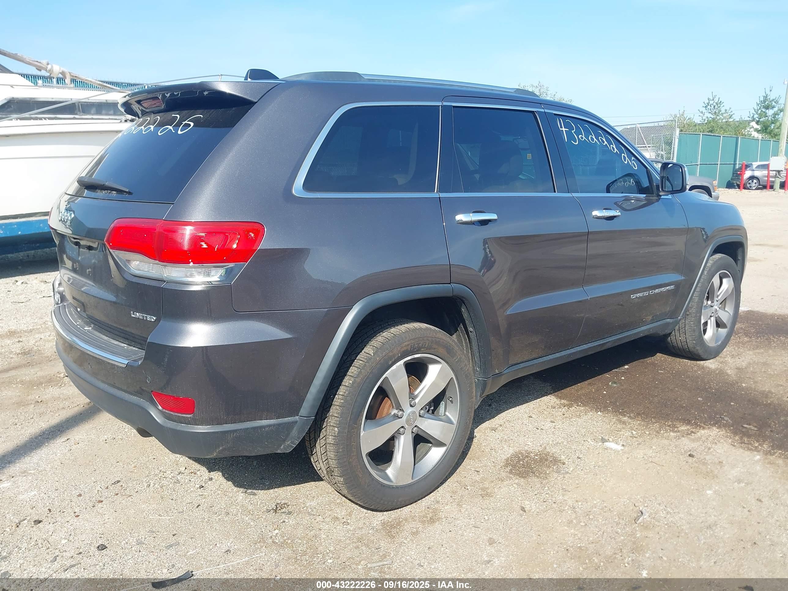 JEEP GRAND image 4