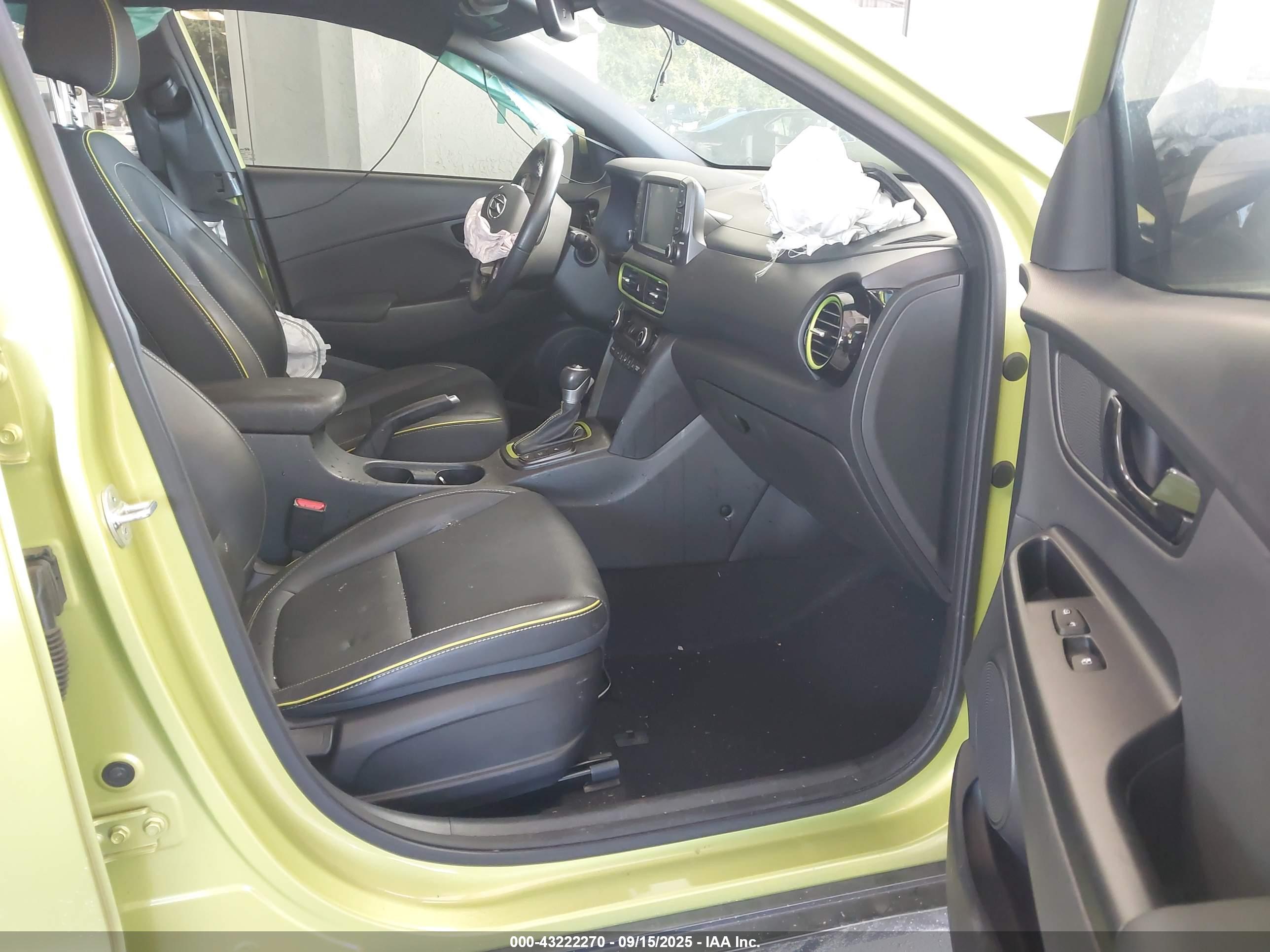 HYUNDAI KONA image 5