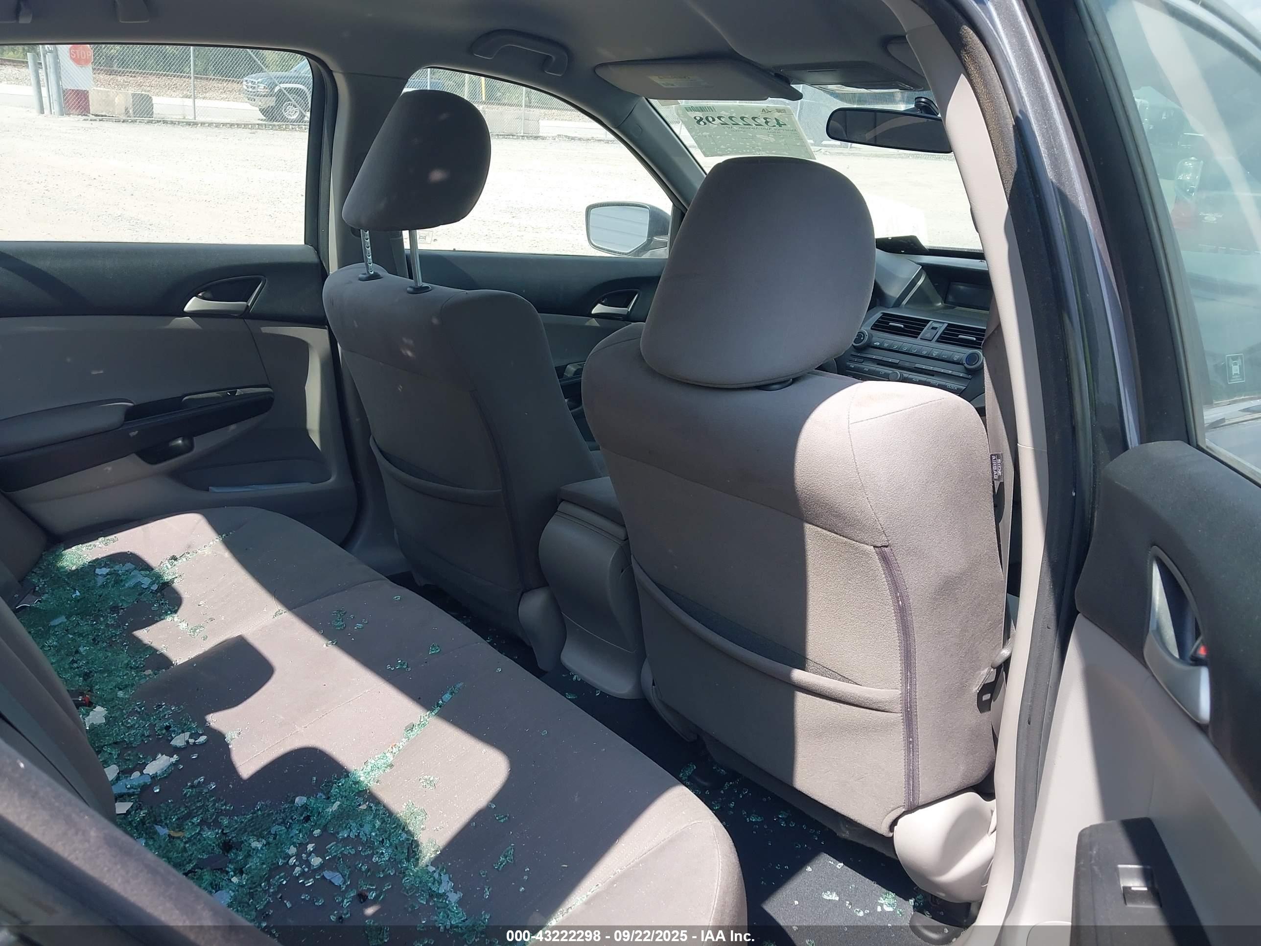 HONDA ACCORD image 8