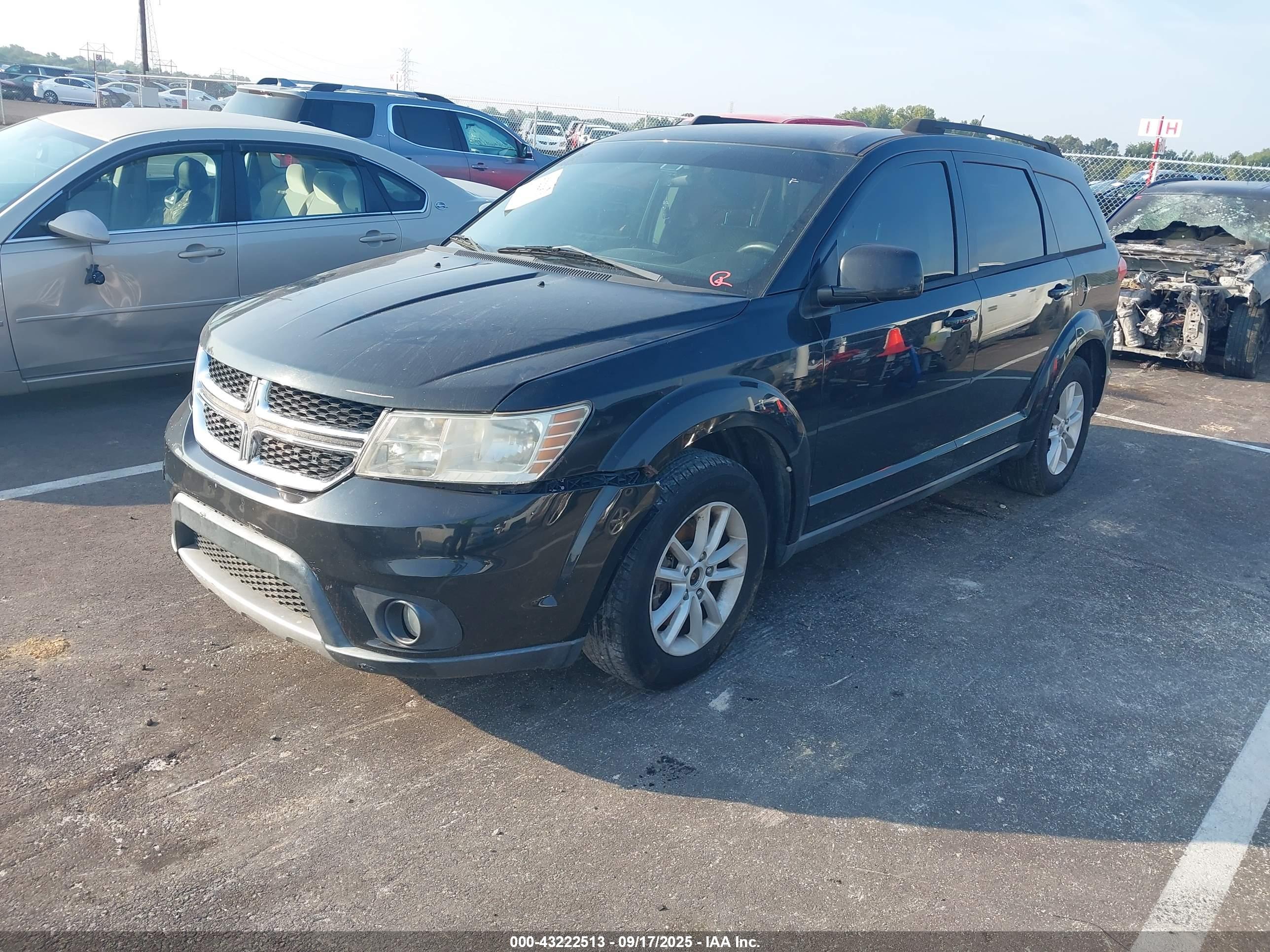 DODGE JOURNEY image 2