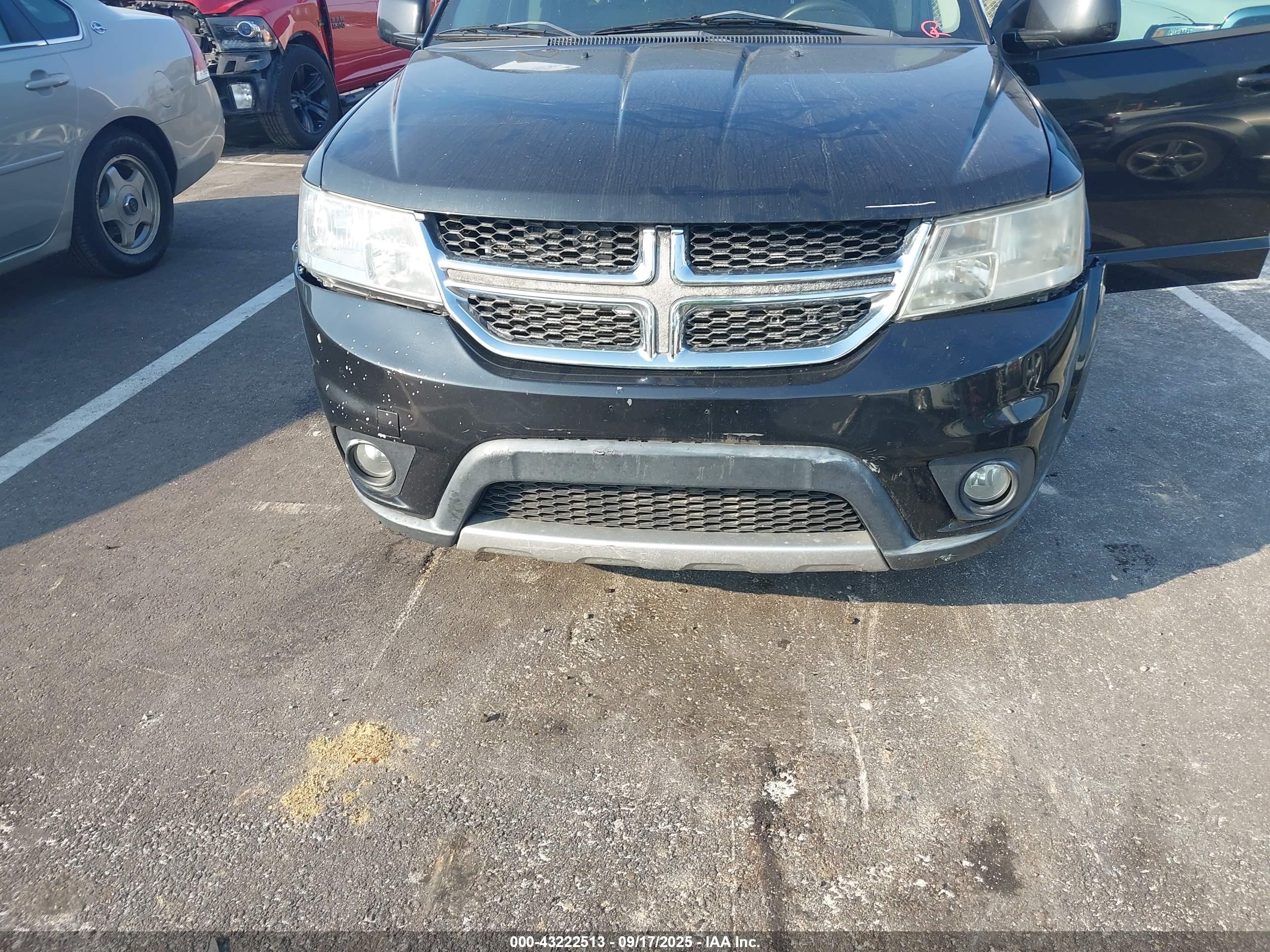 DODGE JOURNEY image 6