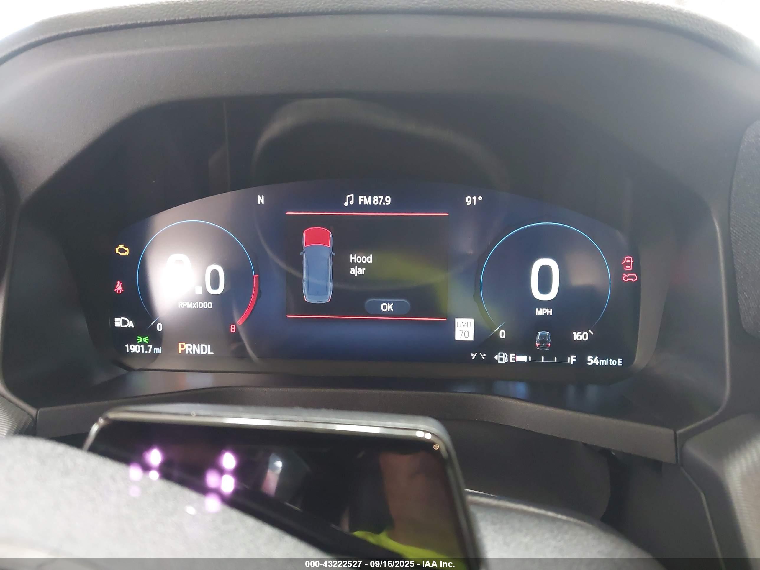 FORD EXPLORER image 7
