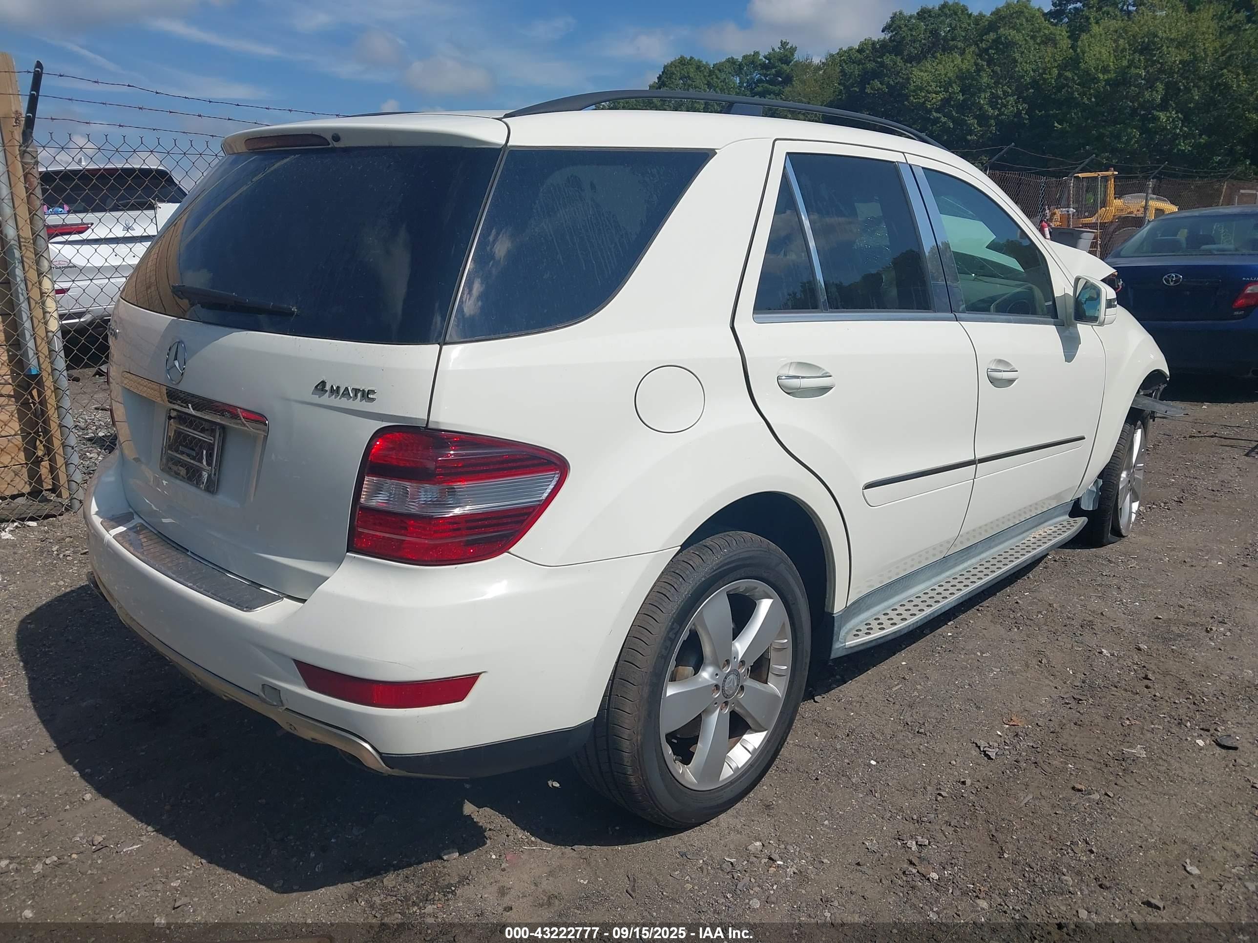 MERCEDES-BENZ ML image 4